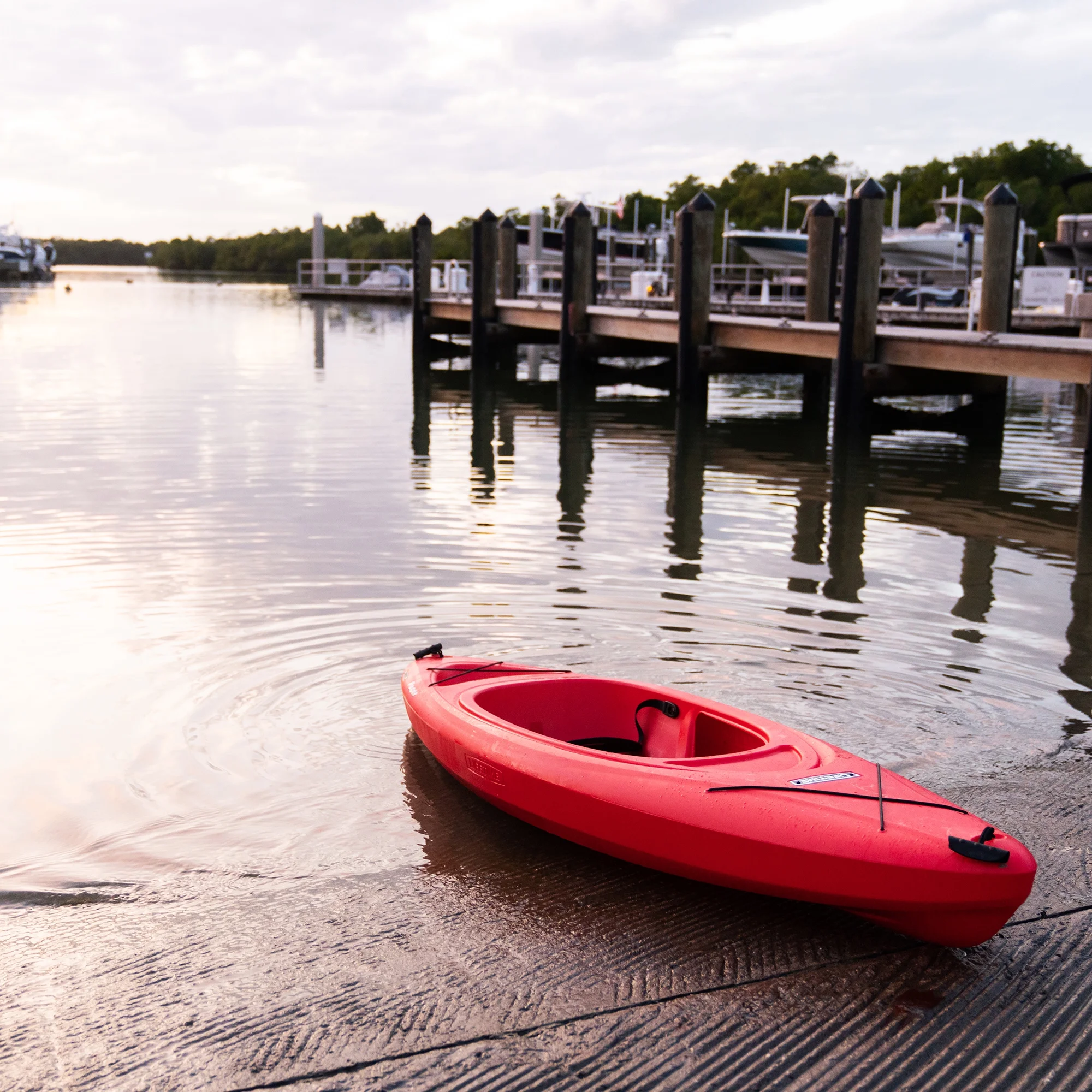 Lifetime Pacer 8 ft. Sit-Inside Kayak, Green (91032) - Womvr