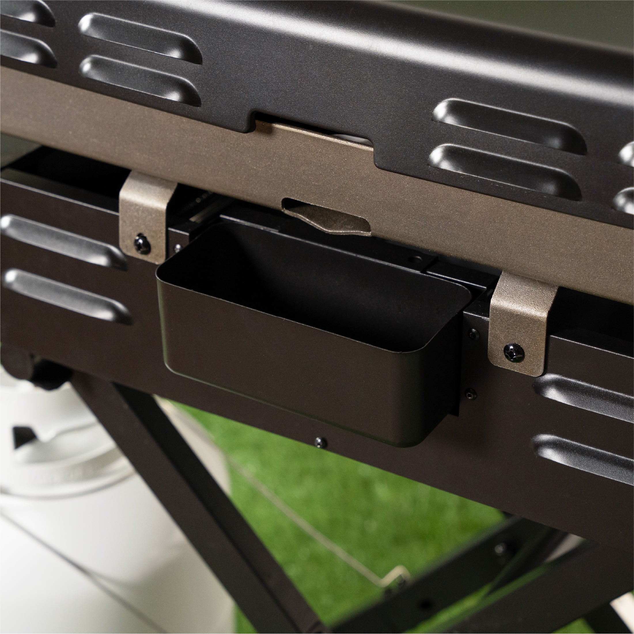 Blackstone Adventure Ready 2-Burner 22