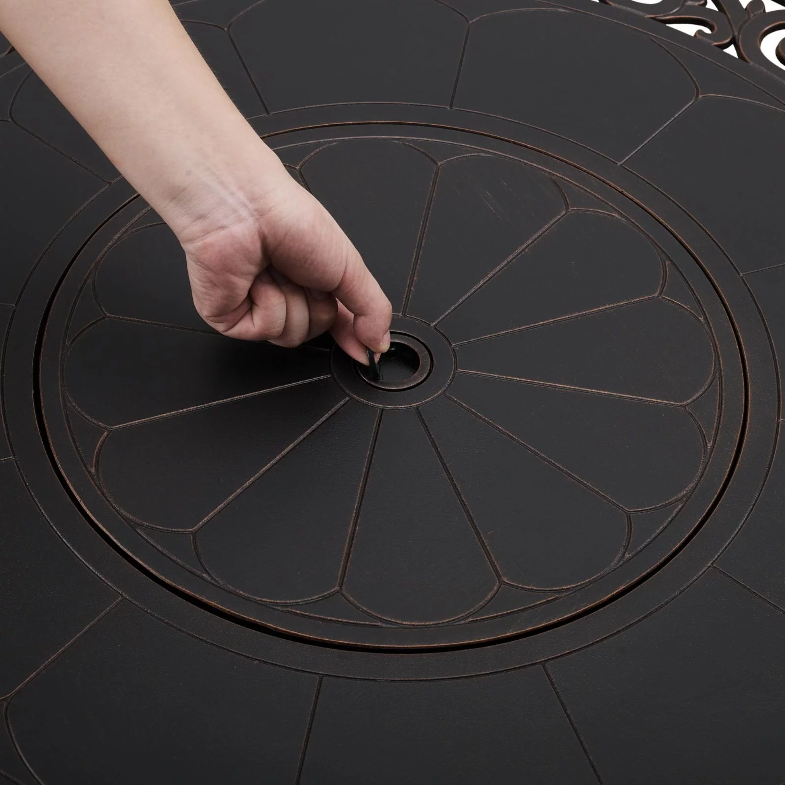 Fire Sense Jackson Round Aluminum Propane Fire Pit - Womvr