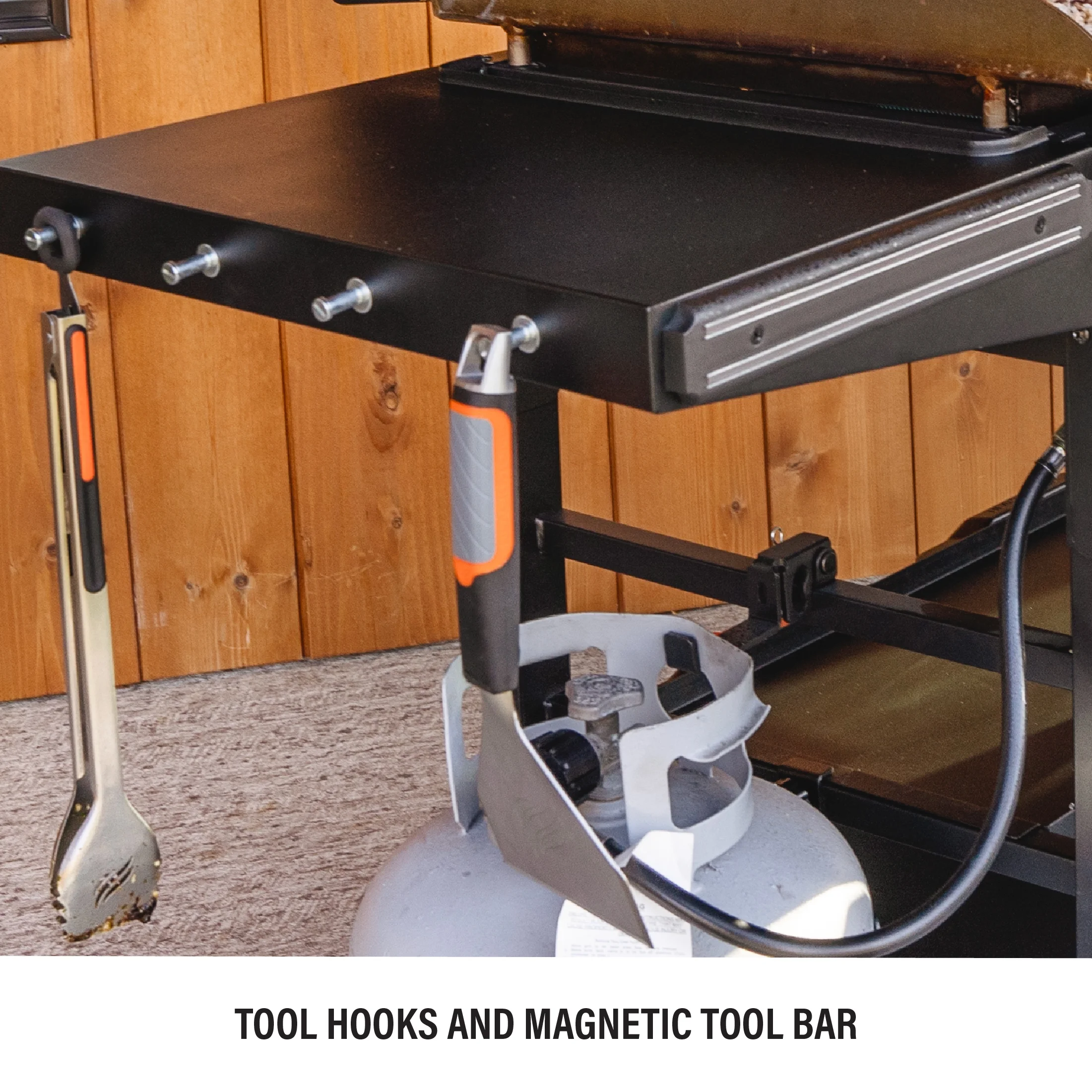 Blackstone Original 4-Burner 36” Propane Griddle with Hood and Omnivore Griddle Plate - Womvr