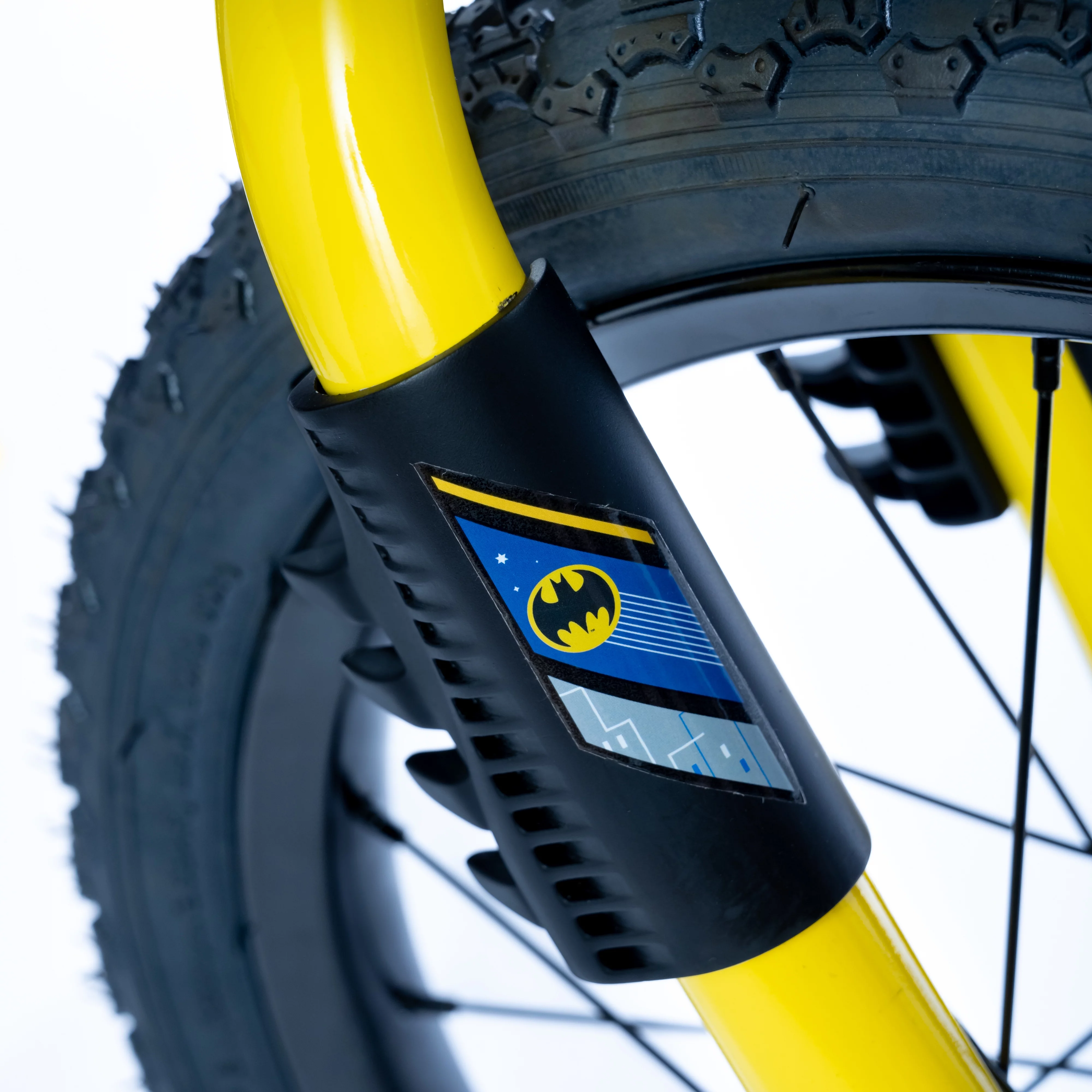 16 inch Batman Bike includes Mask with glowing eyes! - Womvr