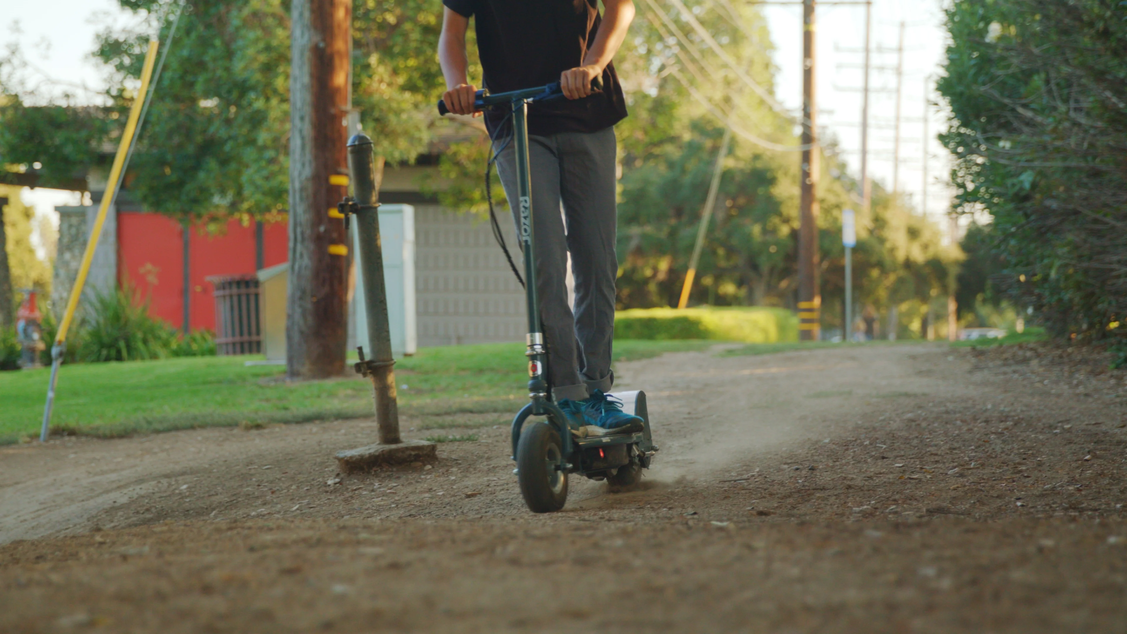 Razor E300 Ride-On 24V High-Torque Motorized Electric Powered Scooter, Gray - Womvr
