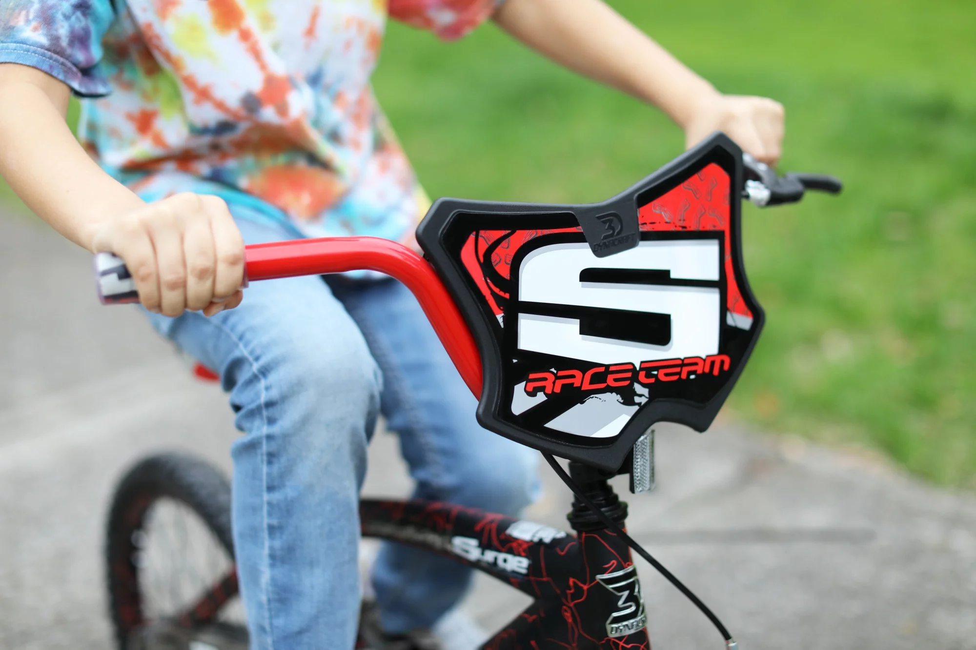 Dynacraft 18-inch Boys BMX Bike For Children Age 6-9 years - Womvr