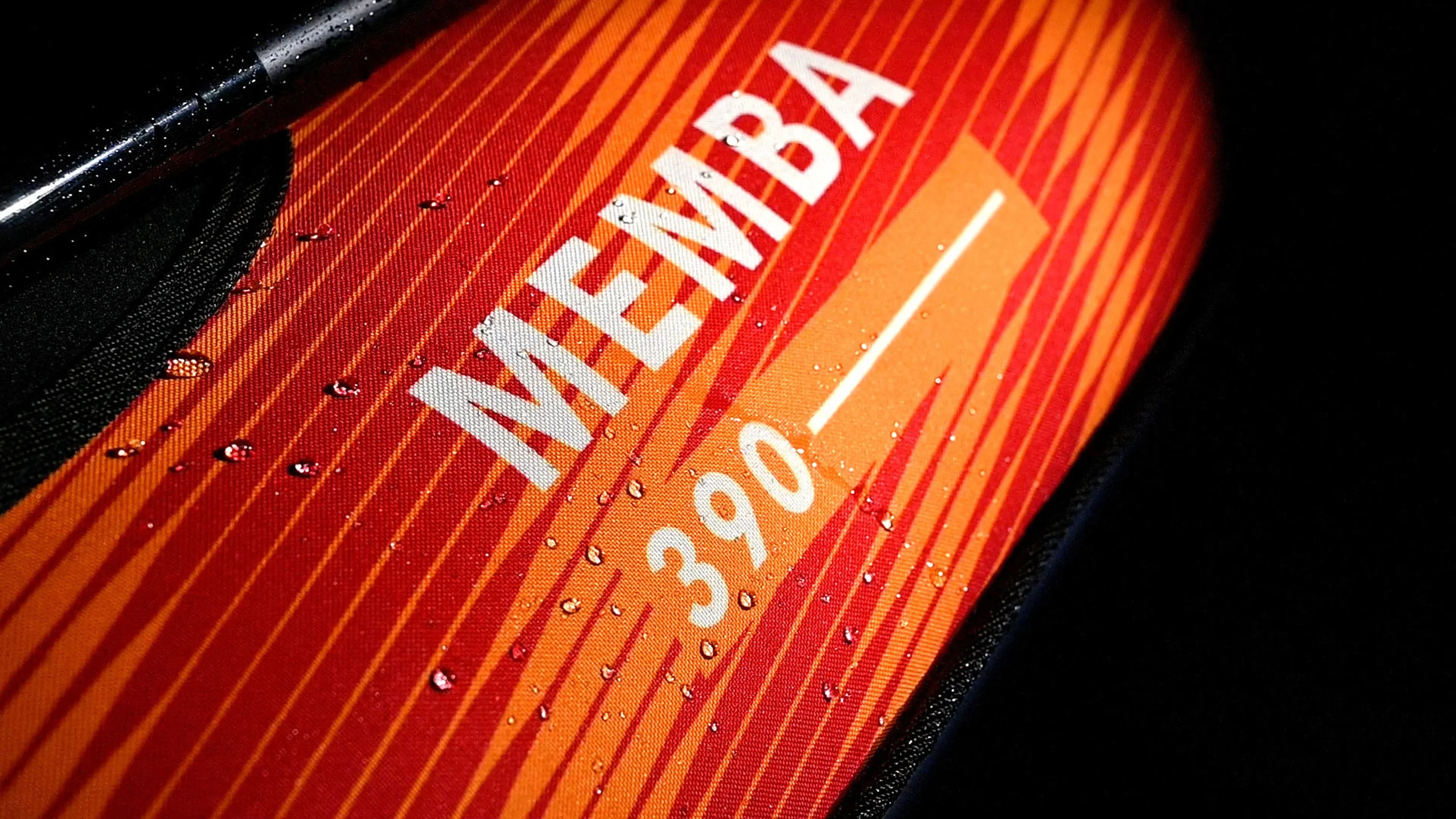 Aqua Marina TOURING KAYAK - MEMBA 1210 - Inflatable KAYAK Package, including Carry Bag, Paddle, Fin, Pump - Womvr