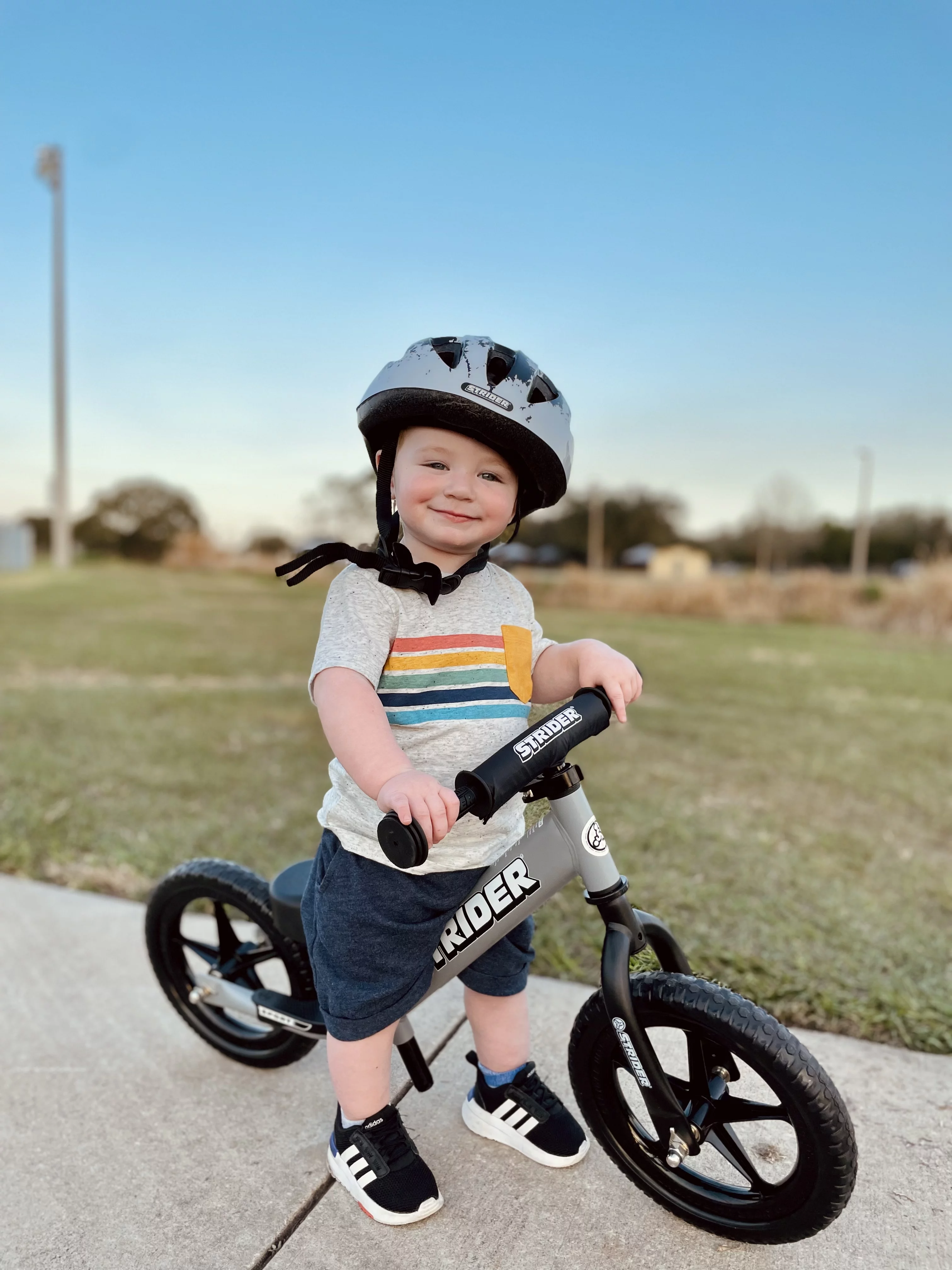 Strider - 12 Sport Balance Bike, Ages 18 Months to 5 Years - Blue - Womvr