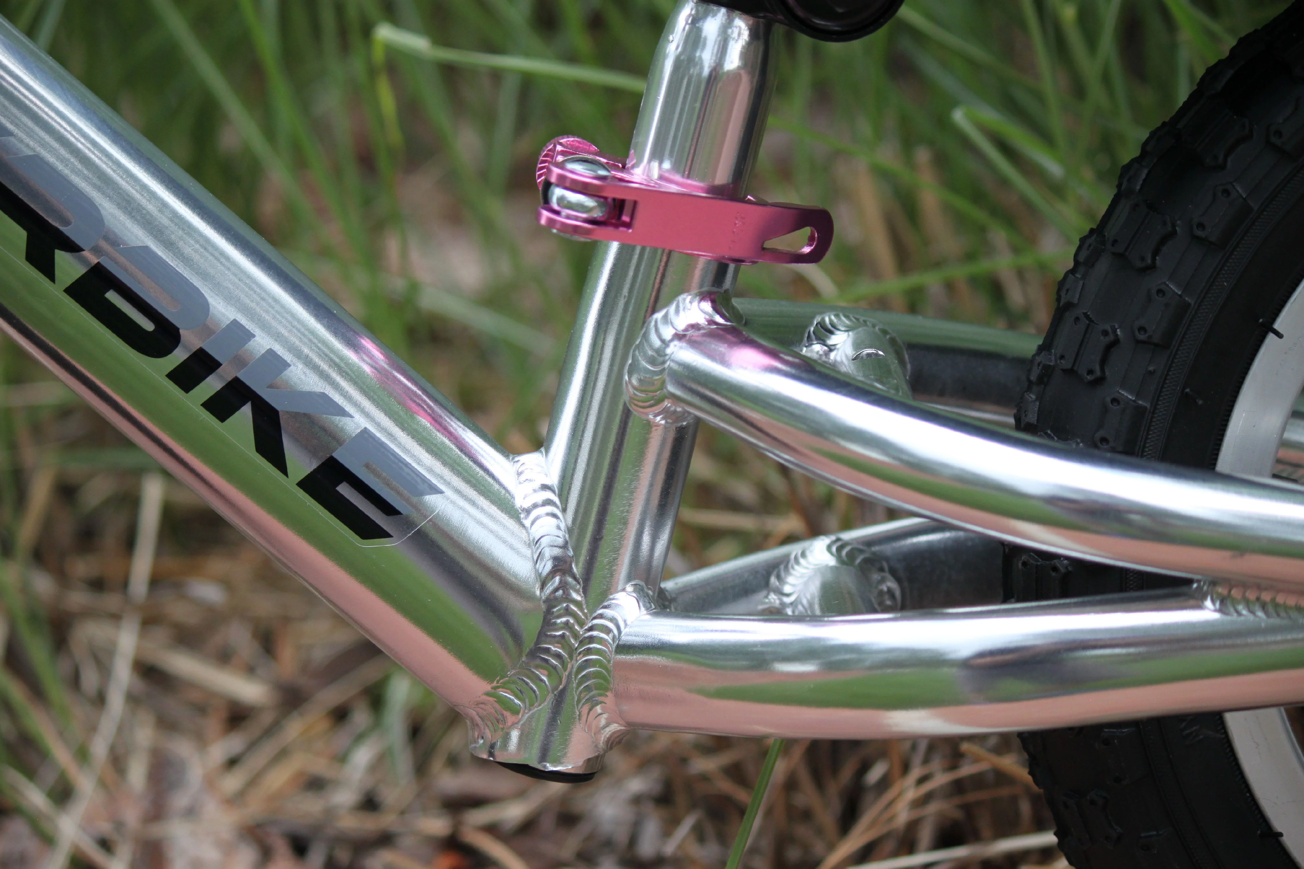 KinderBike BMX Sport Balance Bike - Green - Womvr