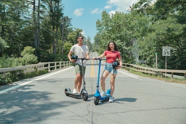 Hover-1 Alpha Electric Scooter, 18 mph Speed, 264 lb Max Weight, Black, UL 2272 Certified - Womvr
