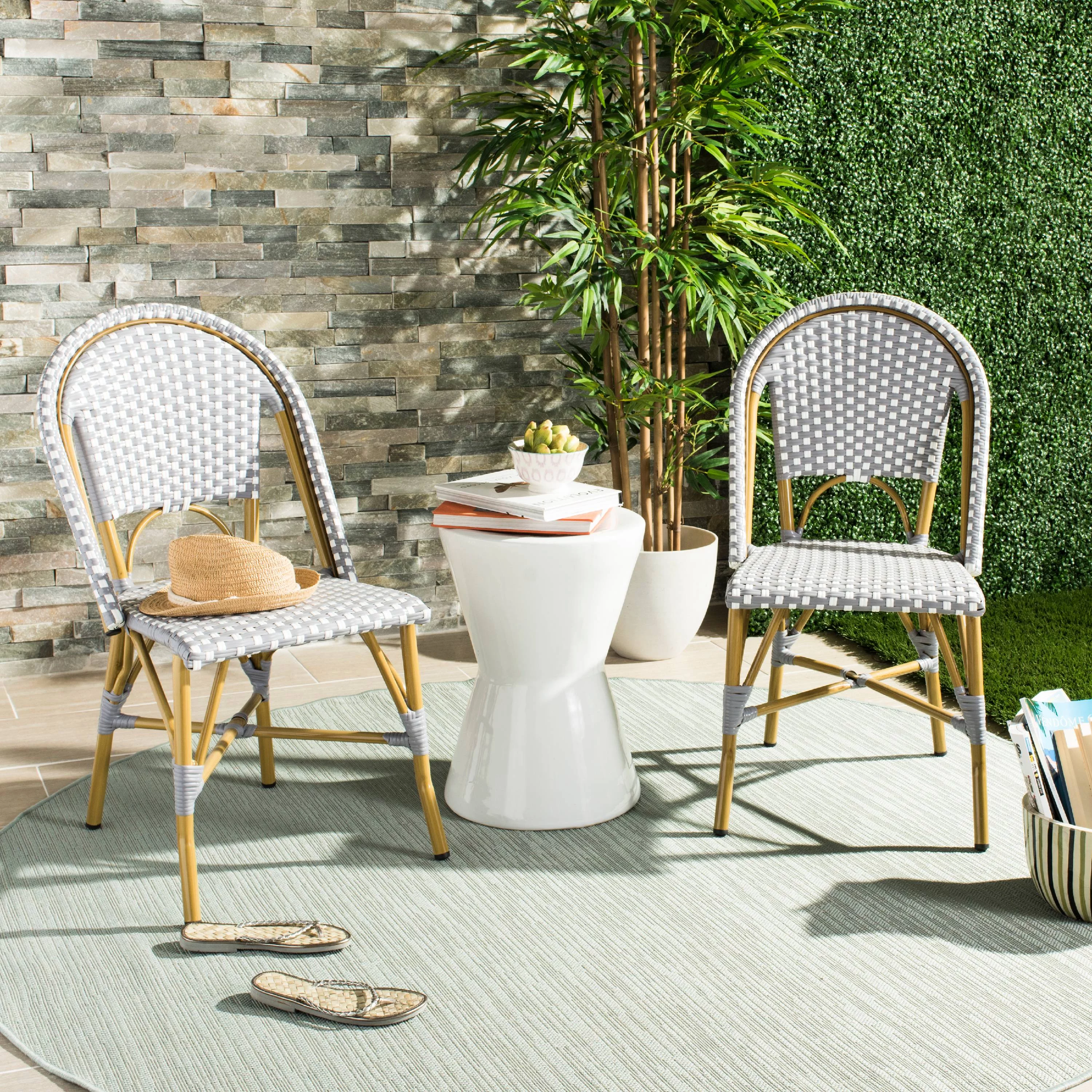 SAFAVIEH Salcha Outdoor French Bistro Side Chair, Blue/White, Set of 2 - Womvr