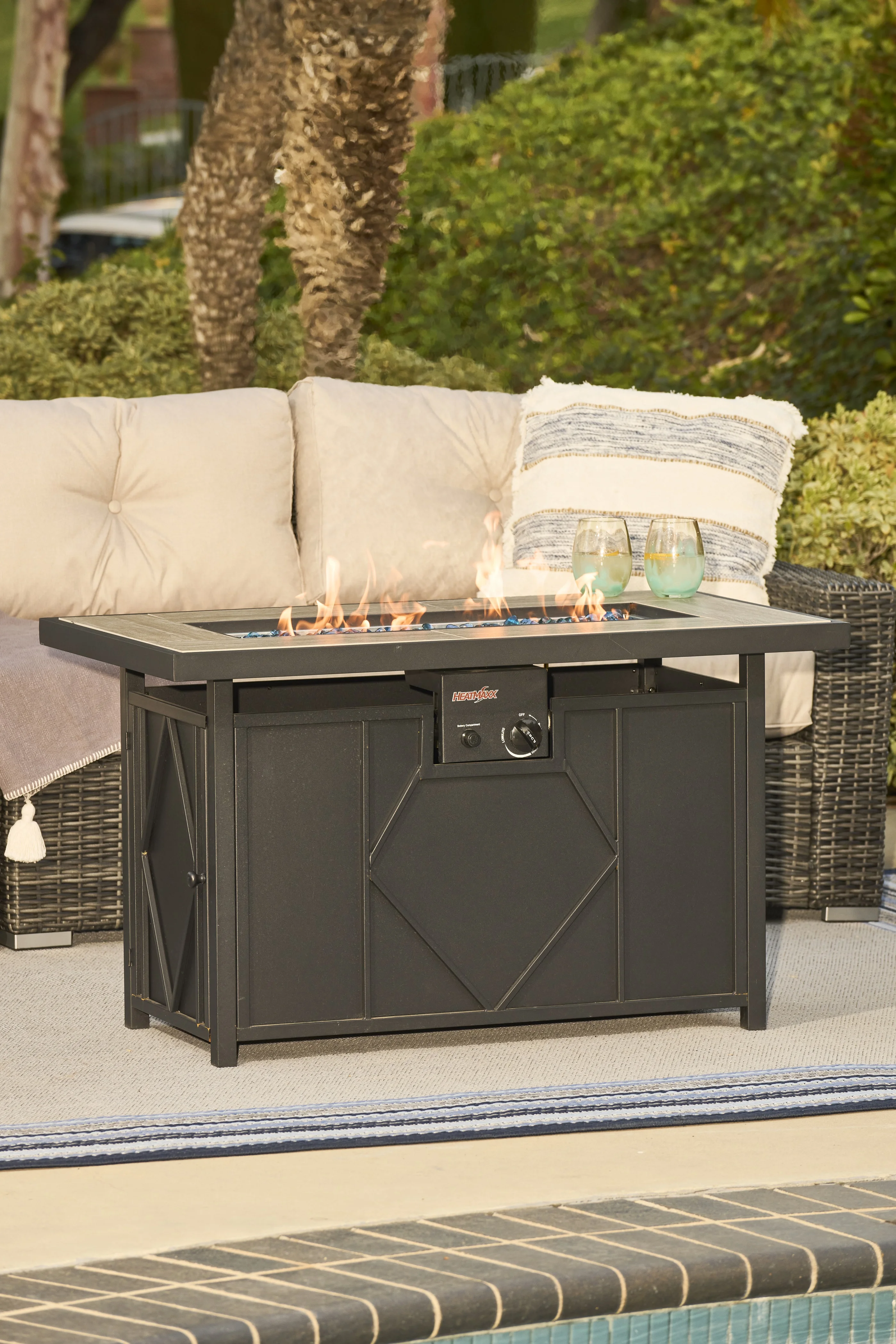 BALI OUTDOORS 42 in. 60,000BTU Fire Pit Propane Gas Fire Pit Table Rectangular Tabletop - Womvr