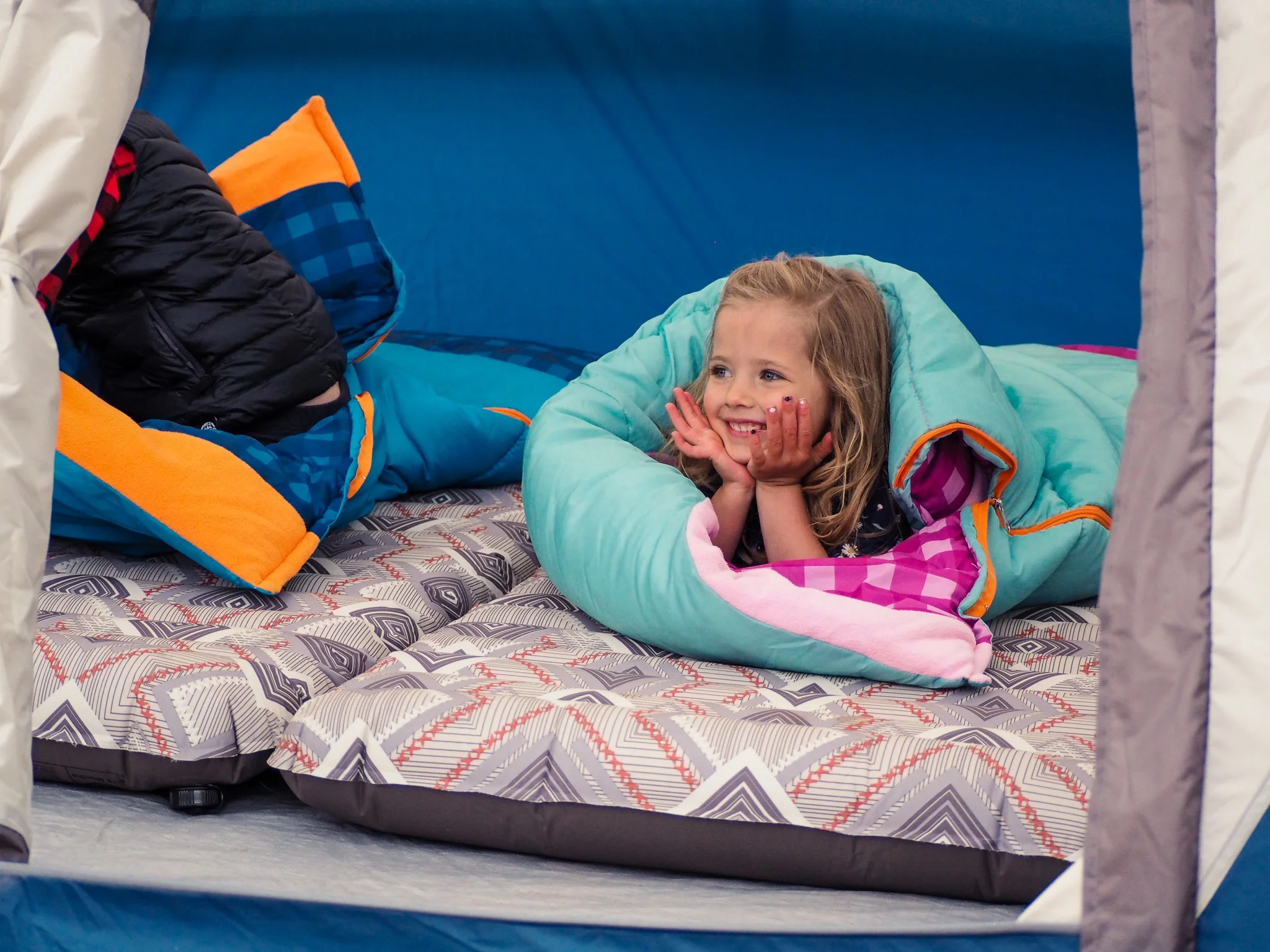 Wenzel Pinyon Blue 10-Person Cabin Tent, 18'x10' - Womvr