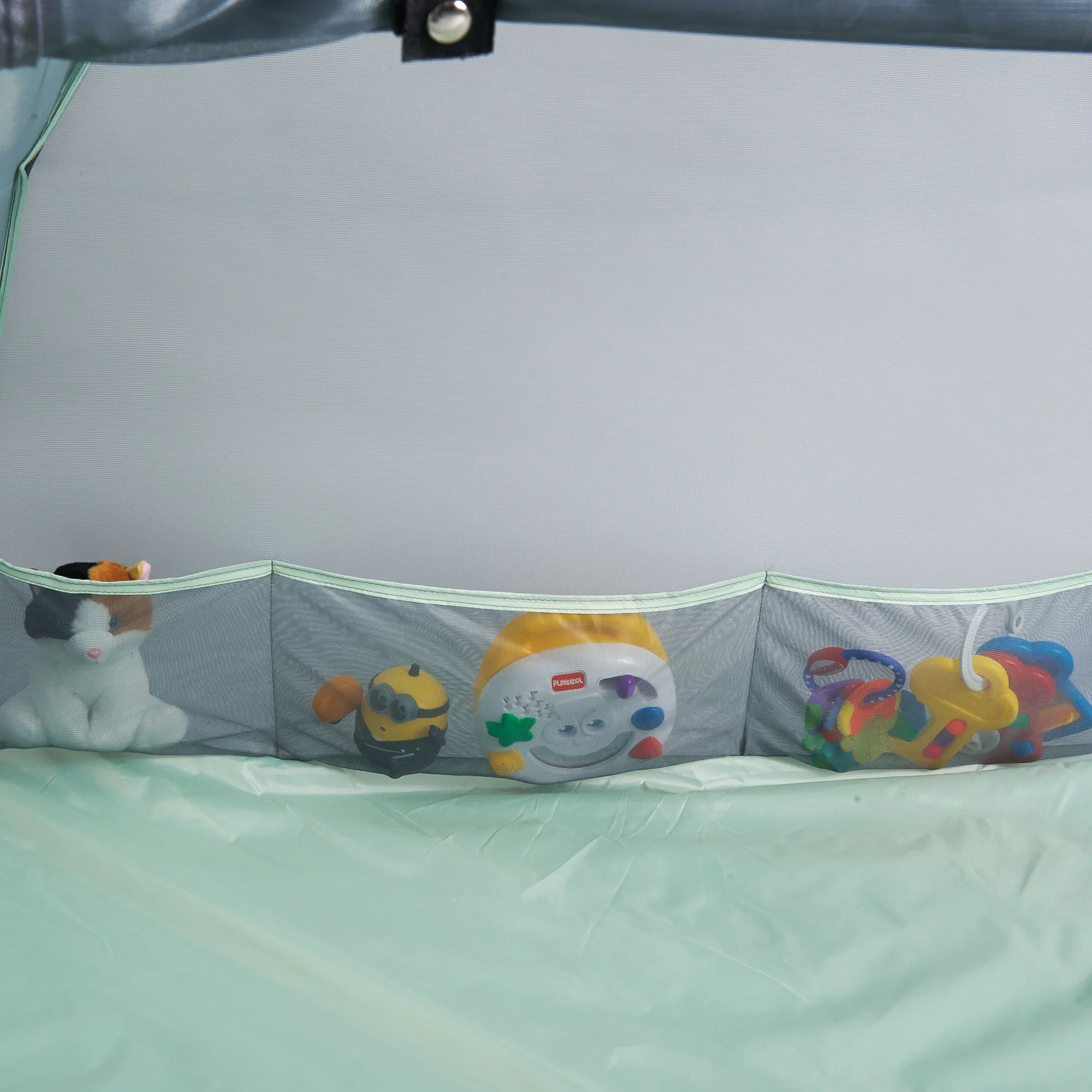 KidCo PeaPod Portable Kids Sleeping Travel Bed and Tent, Cranberry Red - Womvr