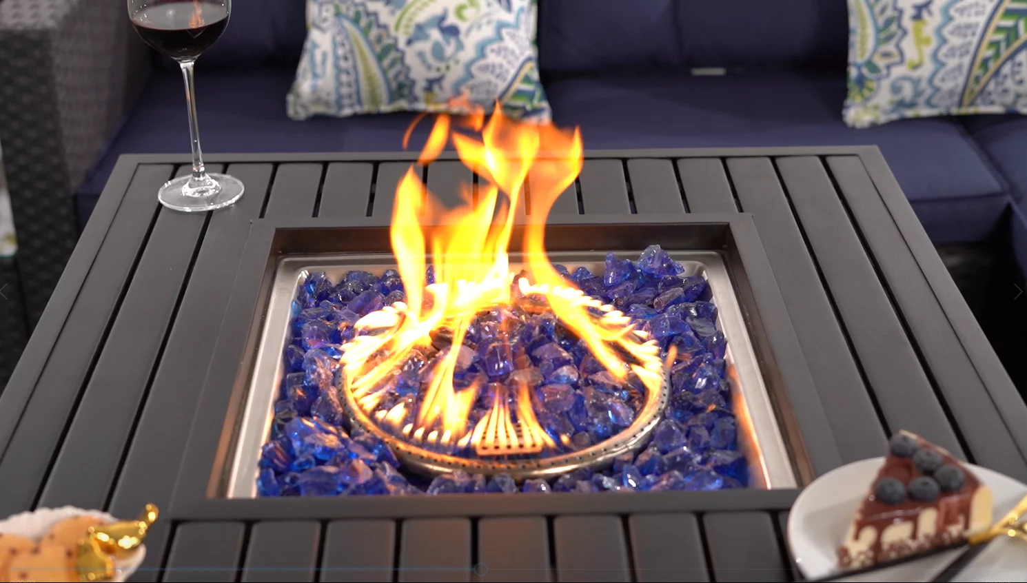 MF Studio 28'' Gas Fire Pit Table with 50,000 BTU Heat Output & Blue Fire Glass, Black - Womvr