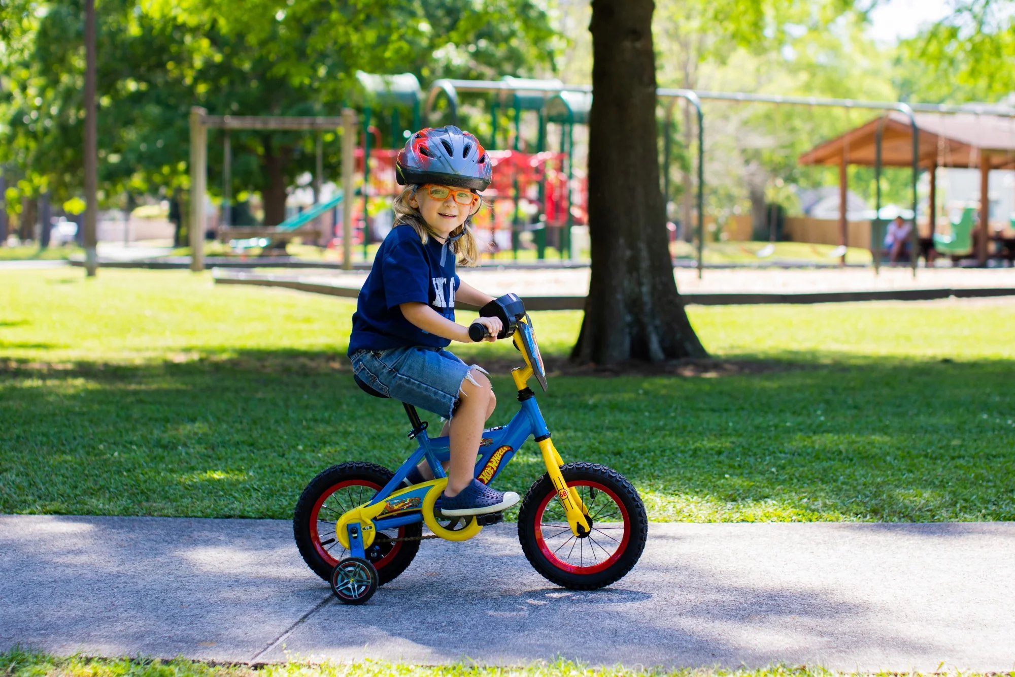 Dynacraft Hot Wheels 12-inch Boys BMX Bike for Child 3-5 Years - Womvr