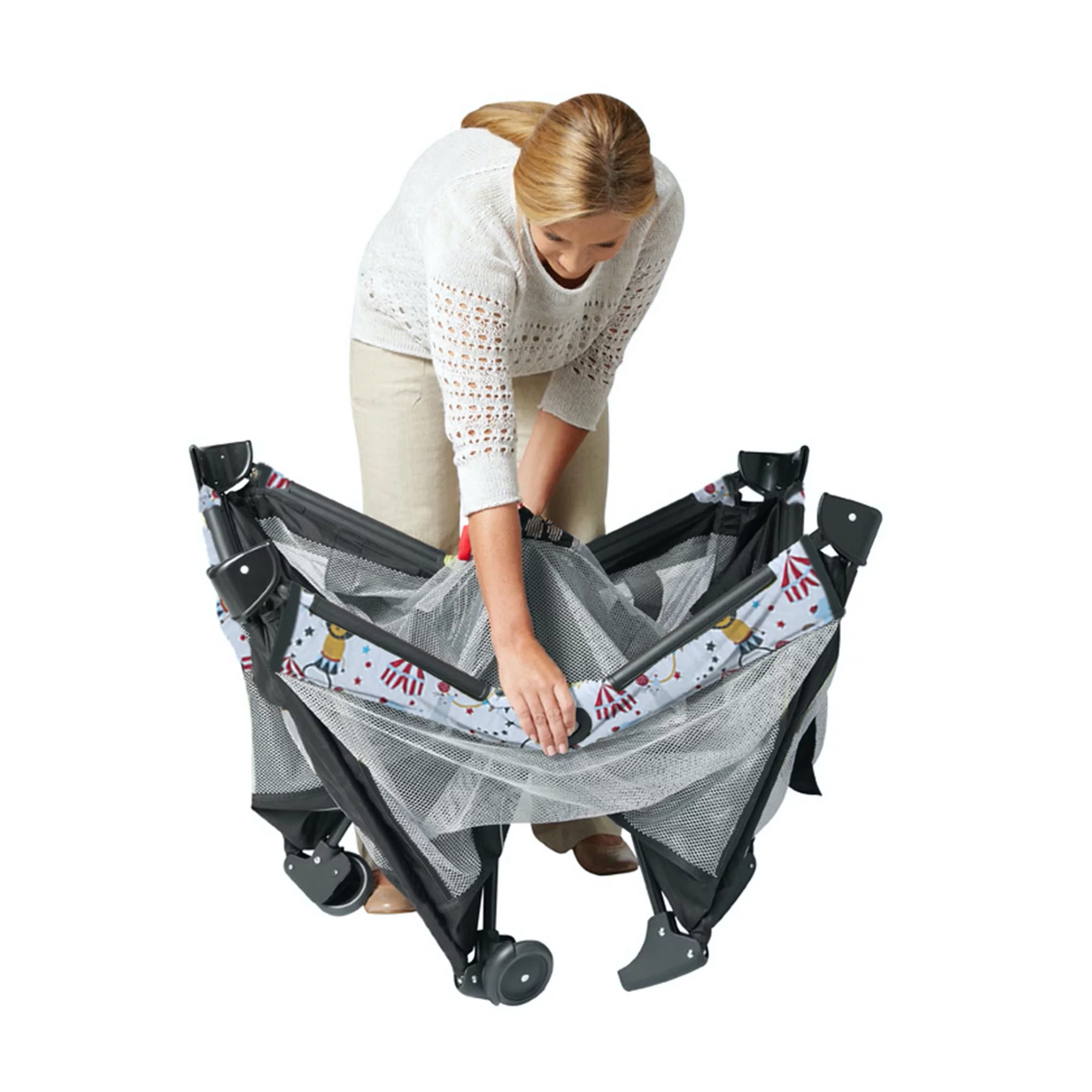 Graco Pack 'n Play Portable Playard, Carnival, 18.52 lbs, Unisex - Womvr