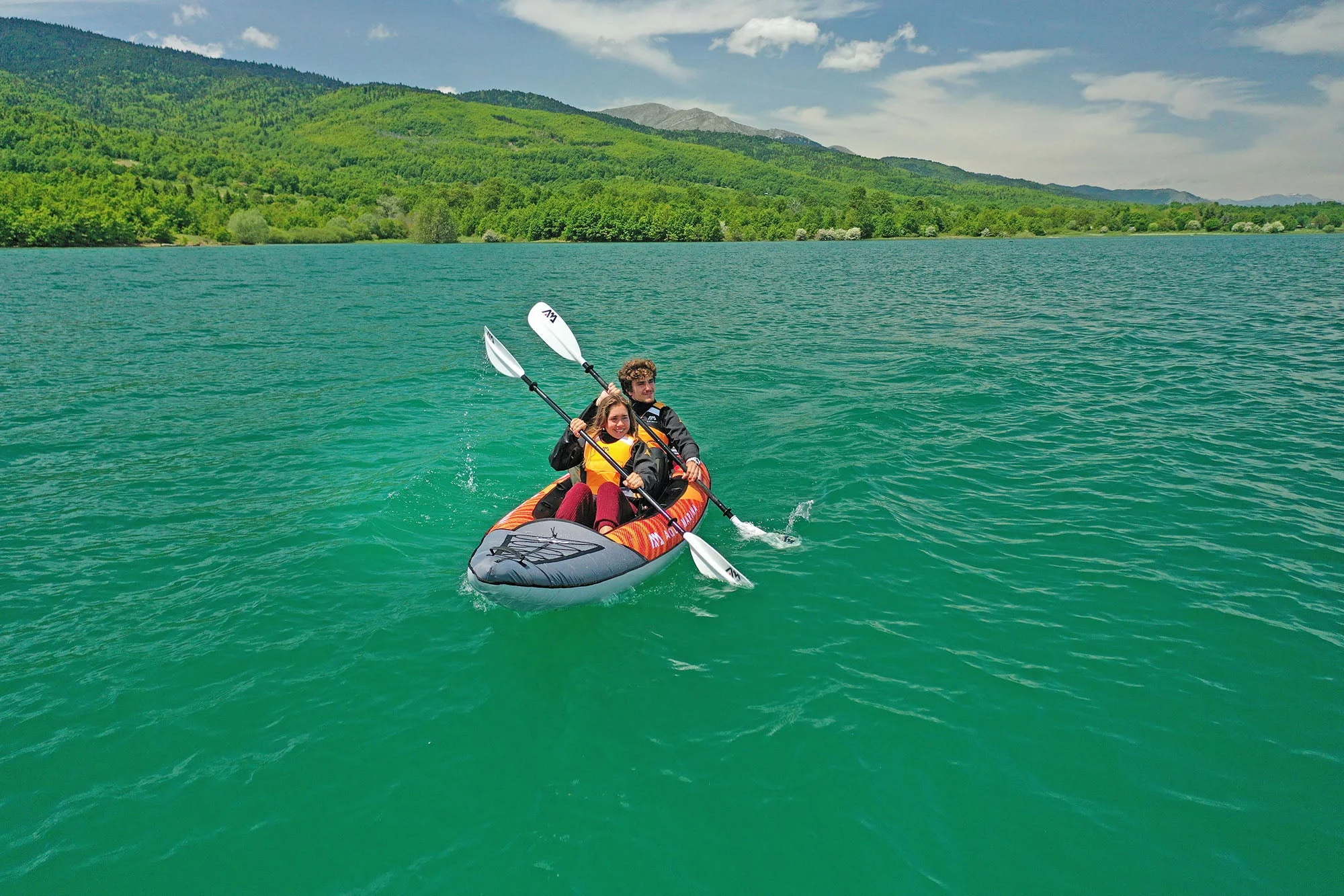 Aqua Marina TOURING KAYAK - MEMBA 1210 - Inflatable KAYAK Package, including Carry Bag, Paddle, Fin, Pump - Womvr