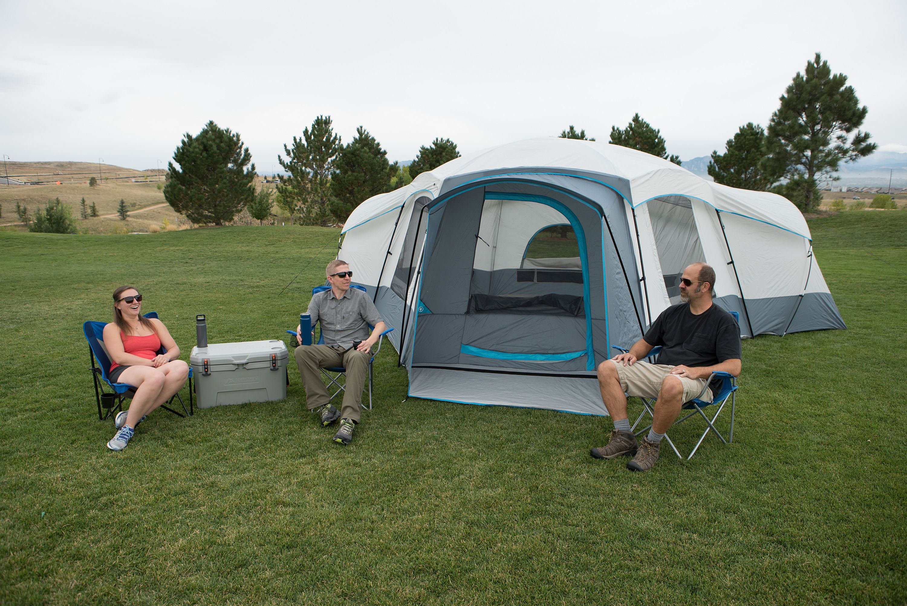 Ozark Trail 16-Person Cabin Tent for Camping with 2 Removable Room Dividers - Womvr