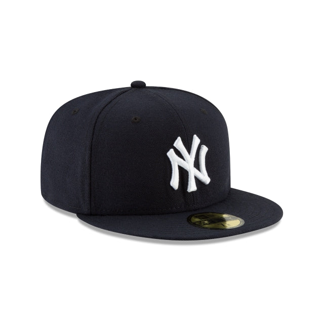 New York Yankees Authentic Collection 59FIFTY Fitted Hat - Womvr