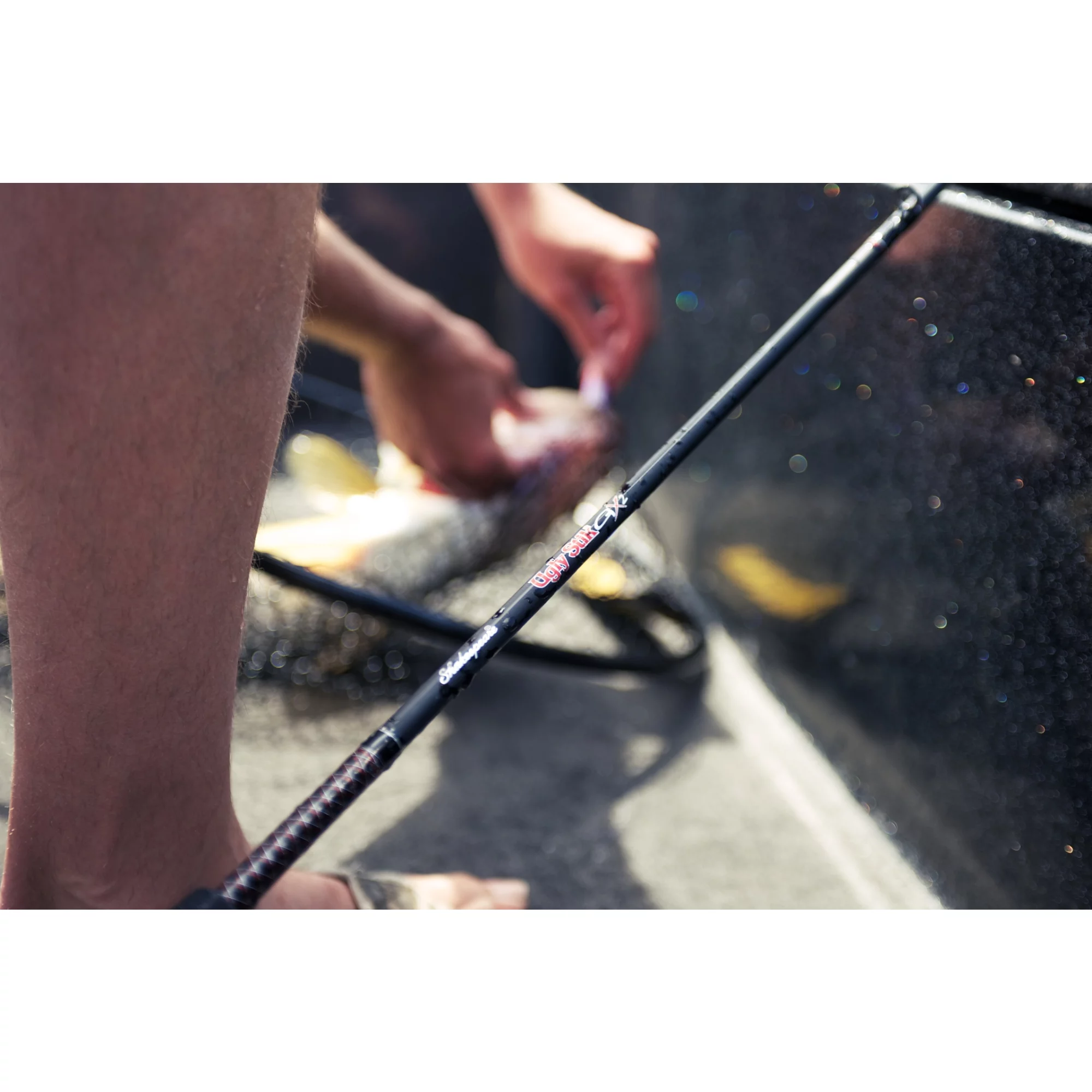 Ugly Stik 7' GX2 Spinning Rod, One Piece Spinning Rod - Womvr