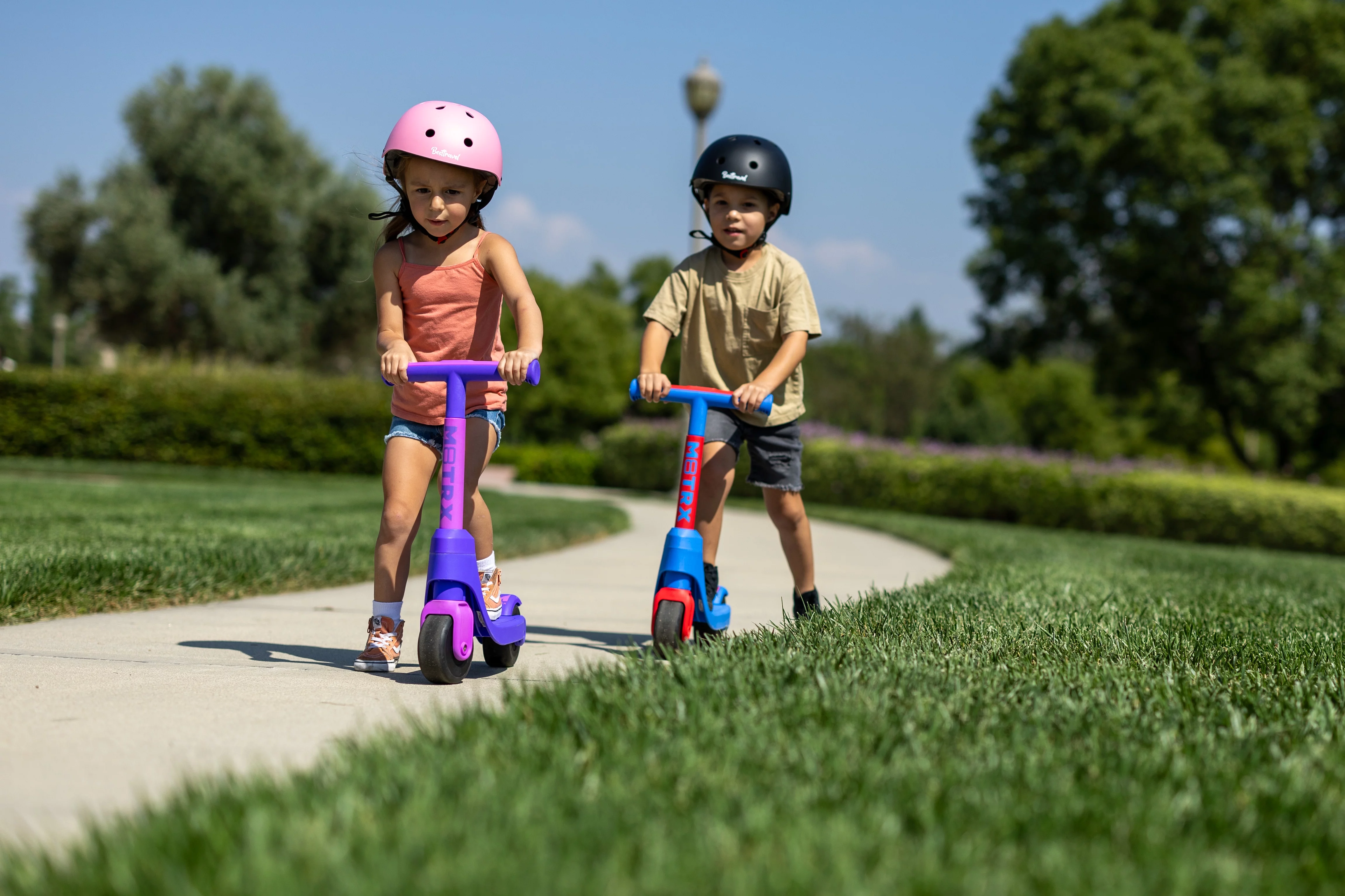 M8TRX Beginner Two Wheel Kick Scooter for Kids and Toddlers, Ages 2.5 +, Balance and First Scooter, Blue - Womvr