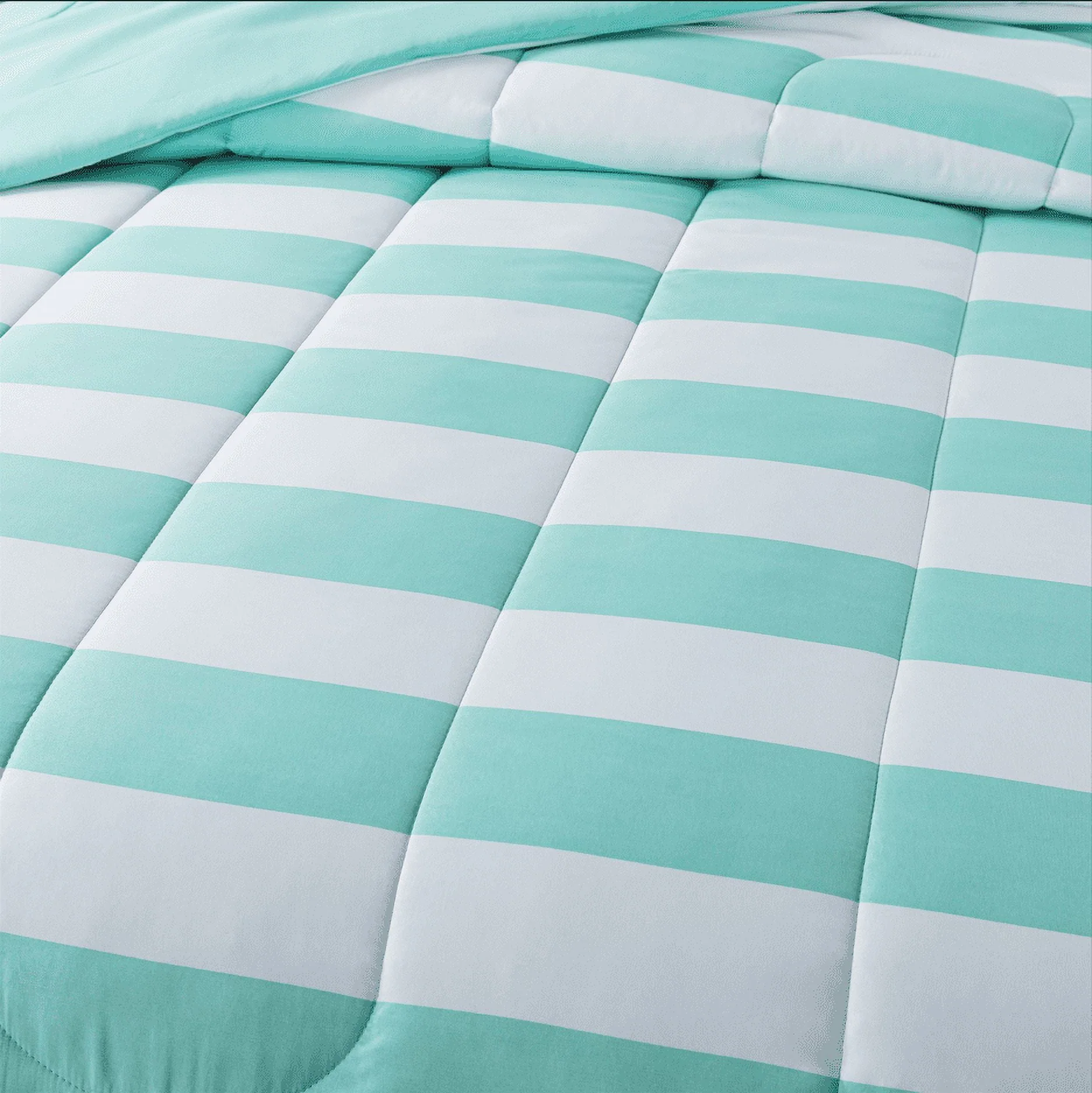 Mainstays Reversible Microfiber Comforter, Navy, Twin/Twin XL, Adult, Unisex - Womvr