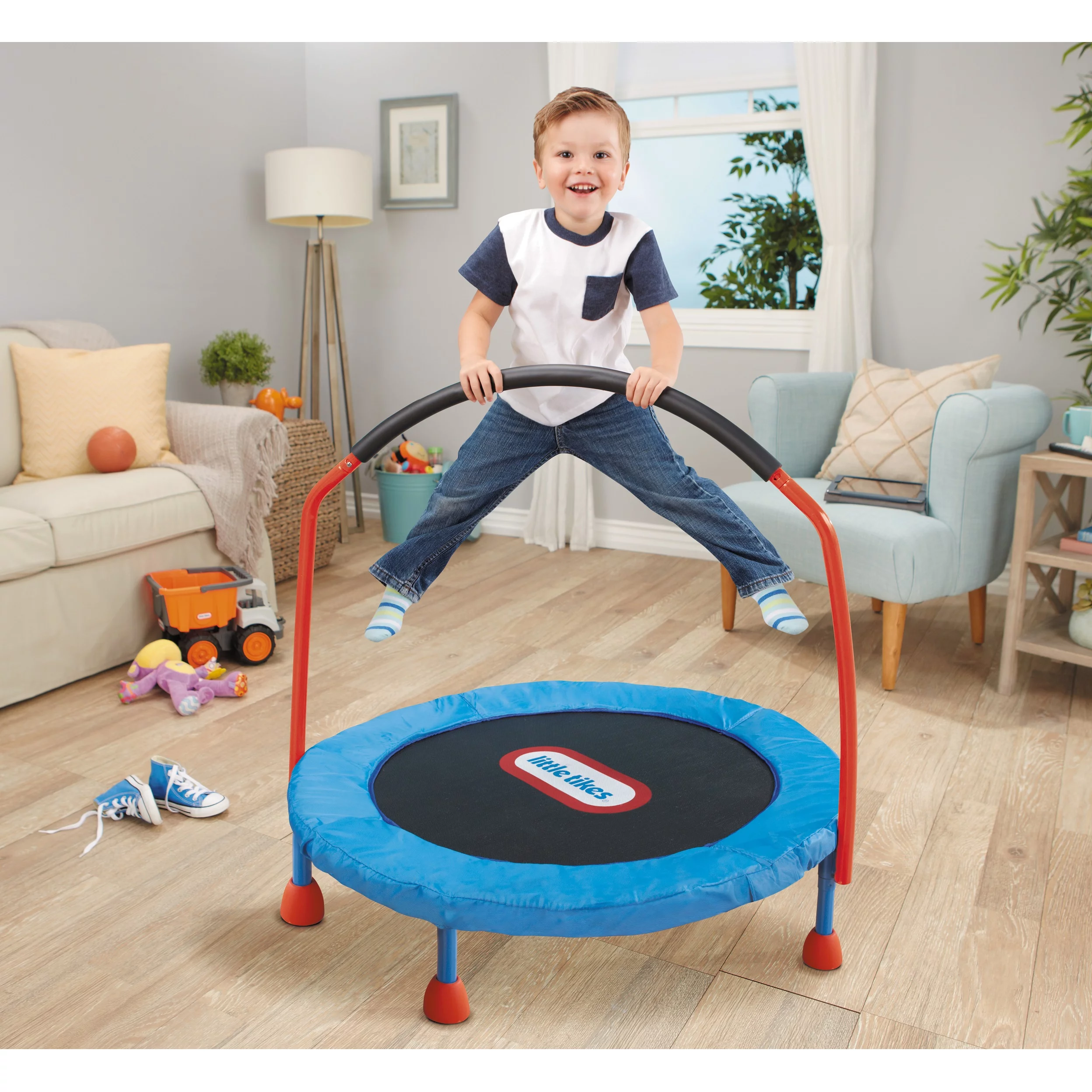 Little Tikes Easy Store 3-Foot Trampoline, with Hand Rail, Blue - Womvr