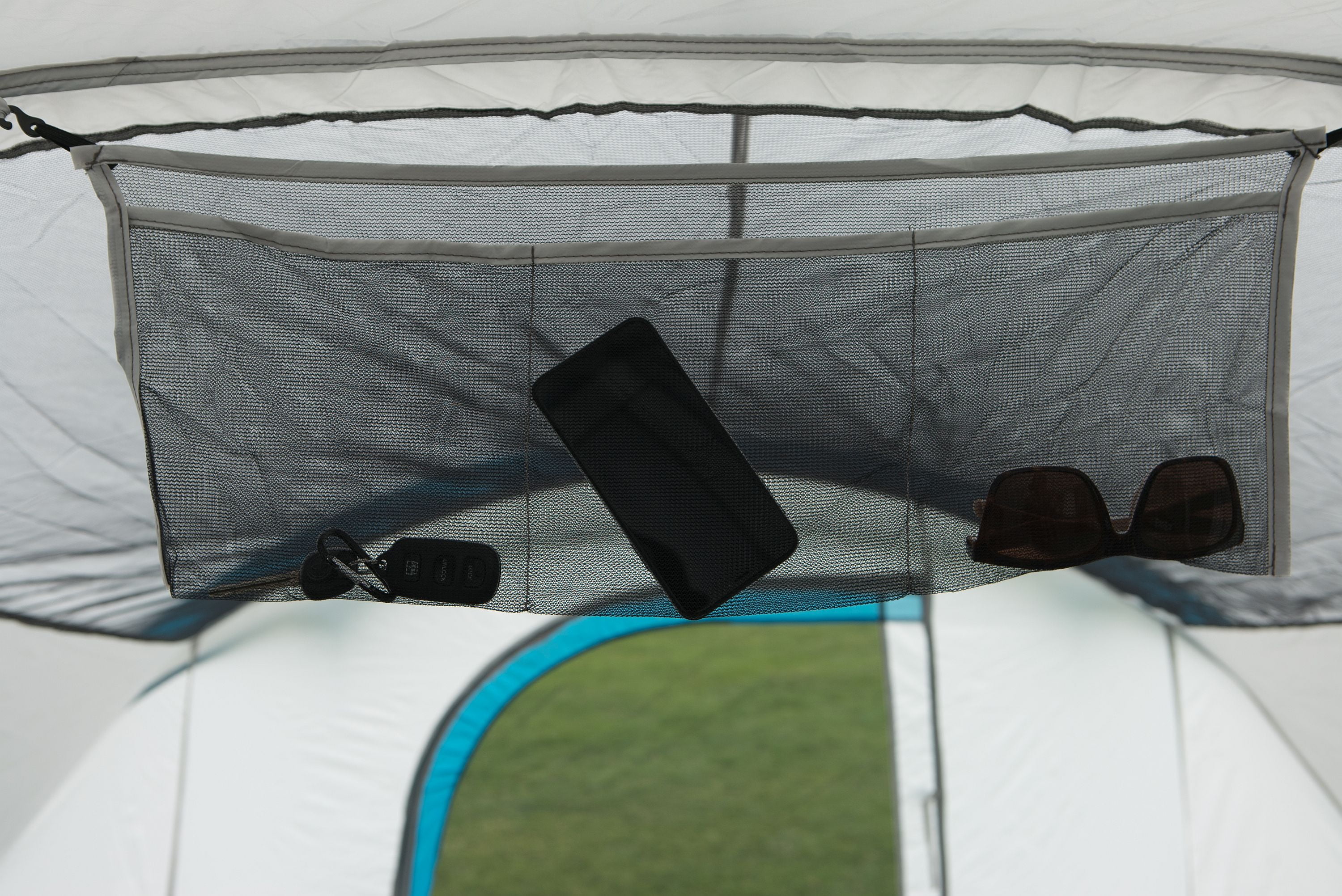 Ozark Trail 16-Person Cabin Tent for Camping with 2 Removable Room Dividers - Womvr