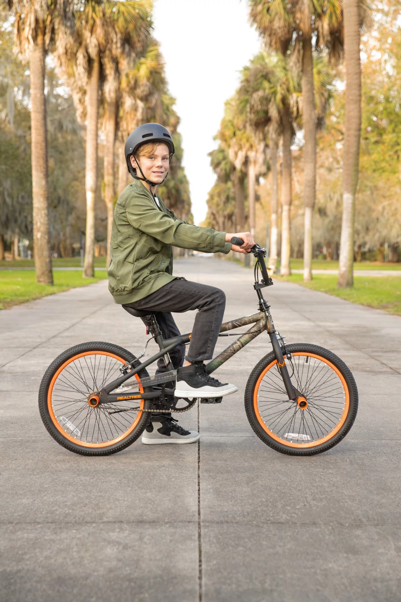 Dynacraft Realtree 20-inch Boys BMX Bike for Age 7-14 Years - Womvr