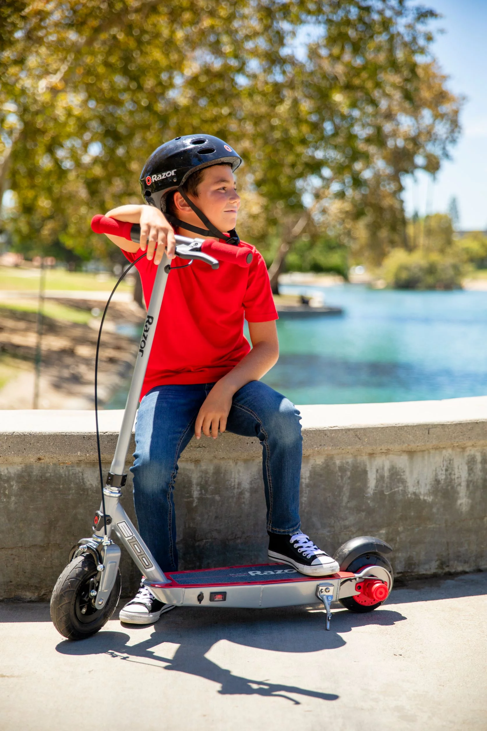 Razor Black Label E100 Electric Scooter – Blue, up to 10 mph, 8
