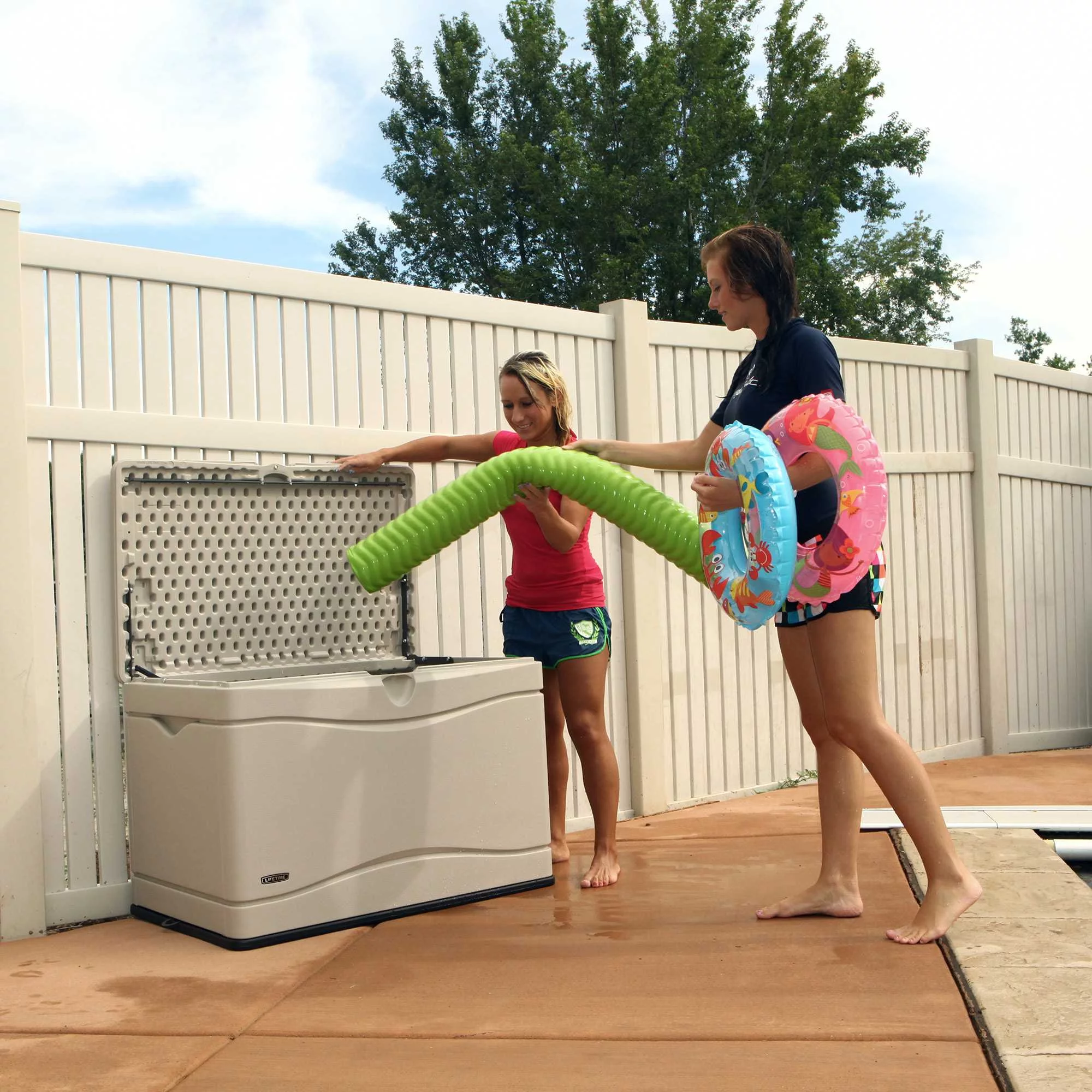 Lifetime Heavy-Duty 80 Gallon Plastic Deck Box, Beige - Womvr