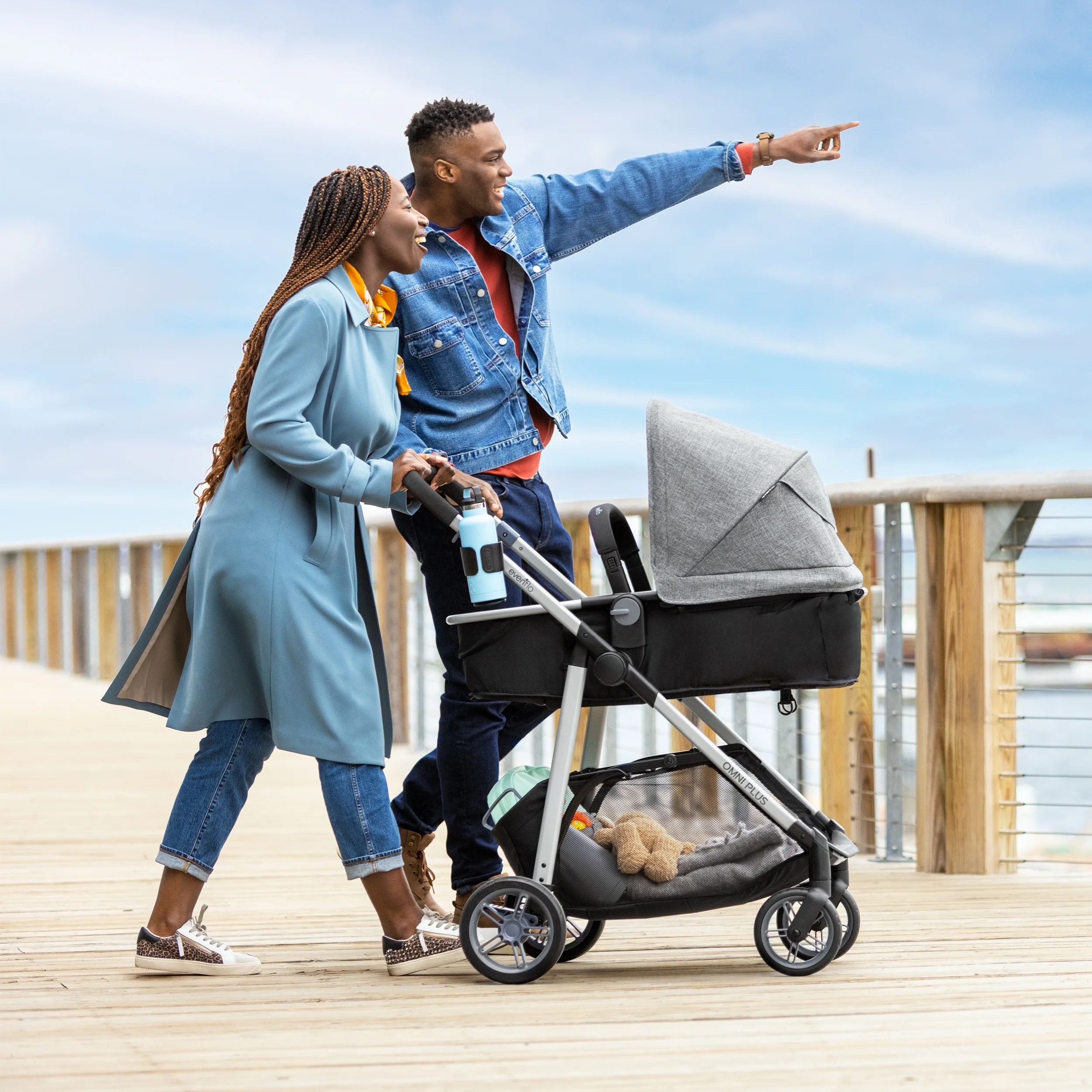 Evenflo Omni Plus Modular Travel System with LiteMax Sport Infant Car Seat, Mylar Gray, Unisex - Womvr