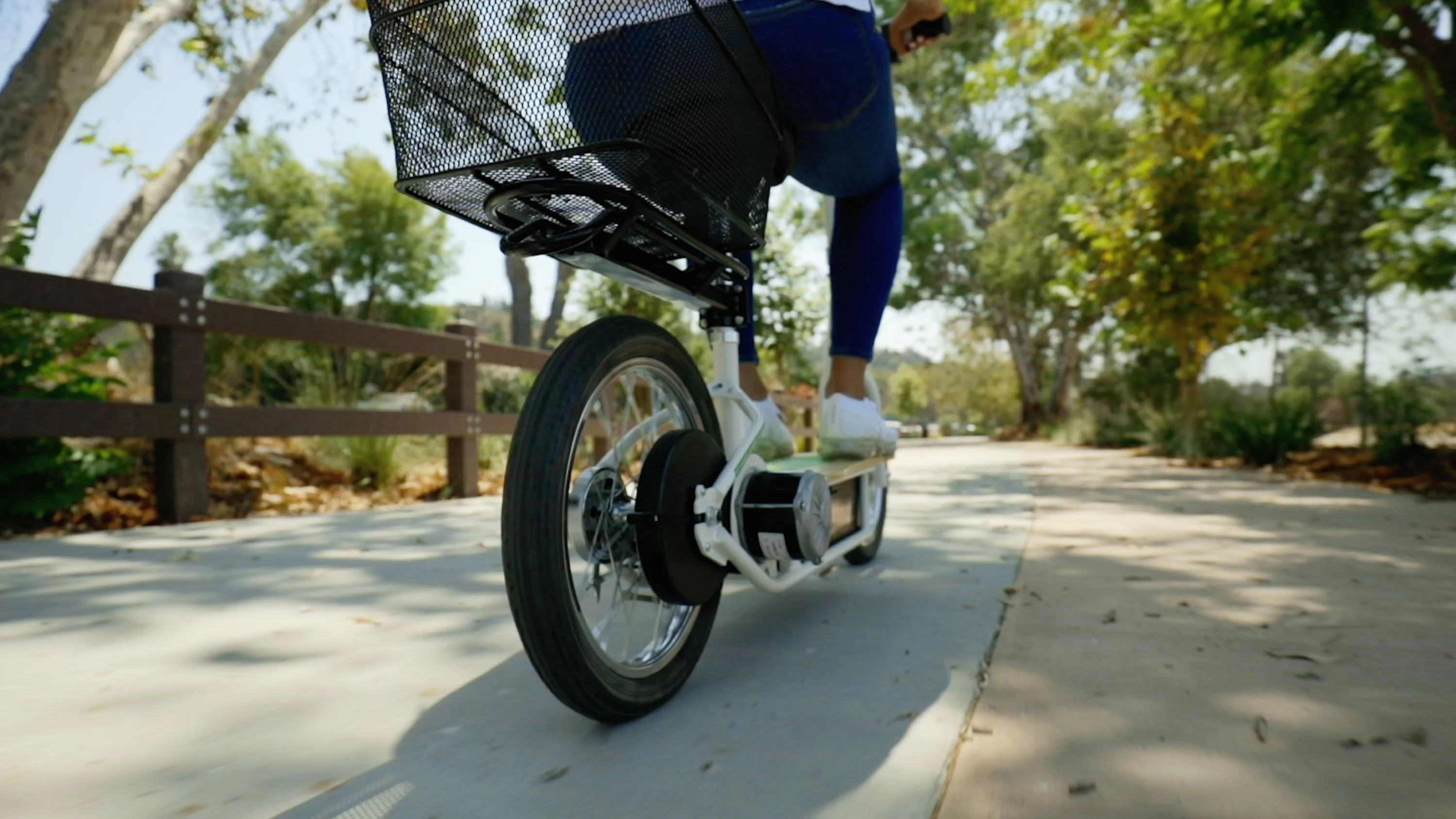 Razor EcoSmart Metro 36V 500W Seated Electric Scooter, for Teens and Adults 16+ up to 220 lbs - Womvr