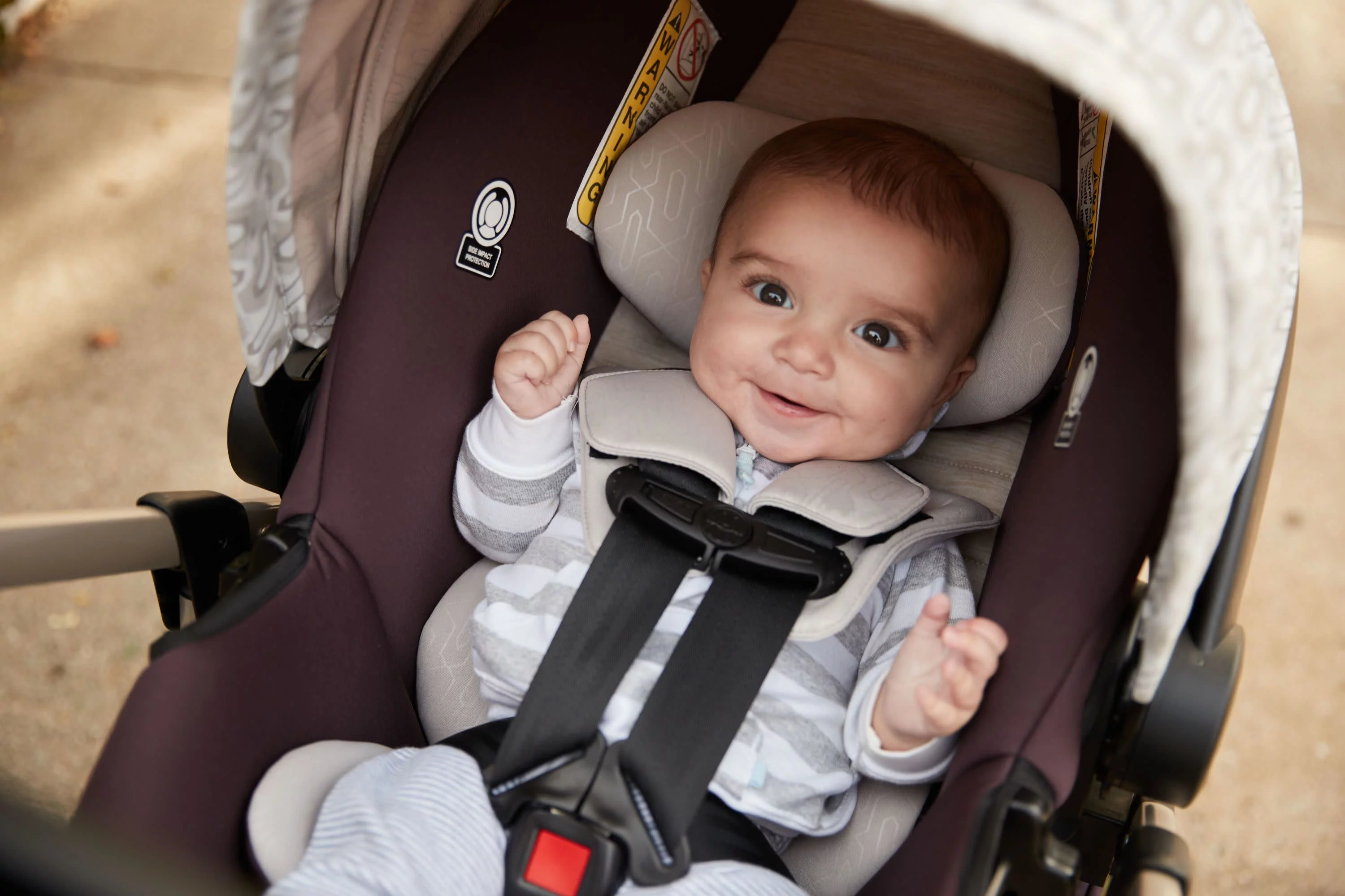 Safety 1st Deluxe Grow and Go Flex 8-in-1 Travel System, High Street, Infant - Womvr