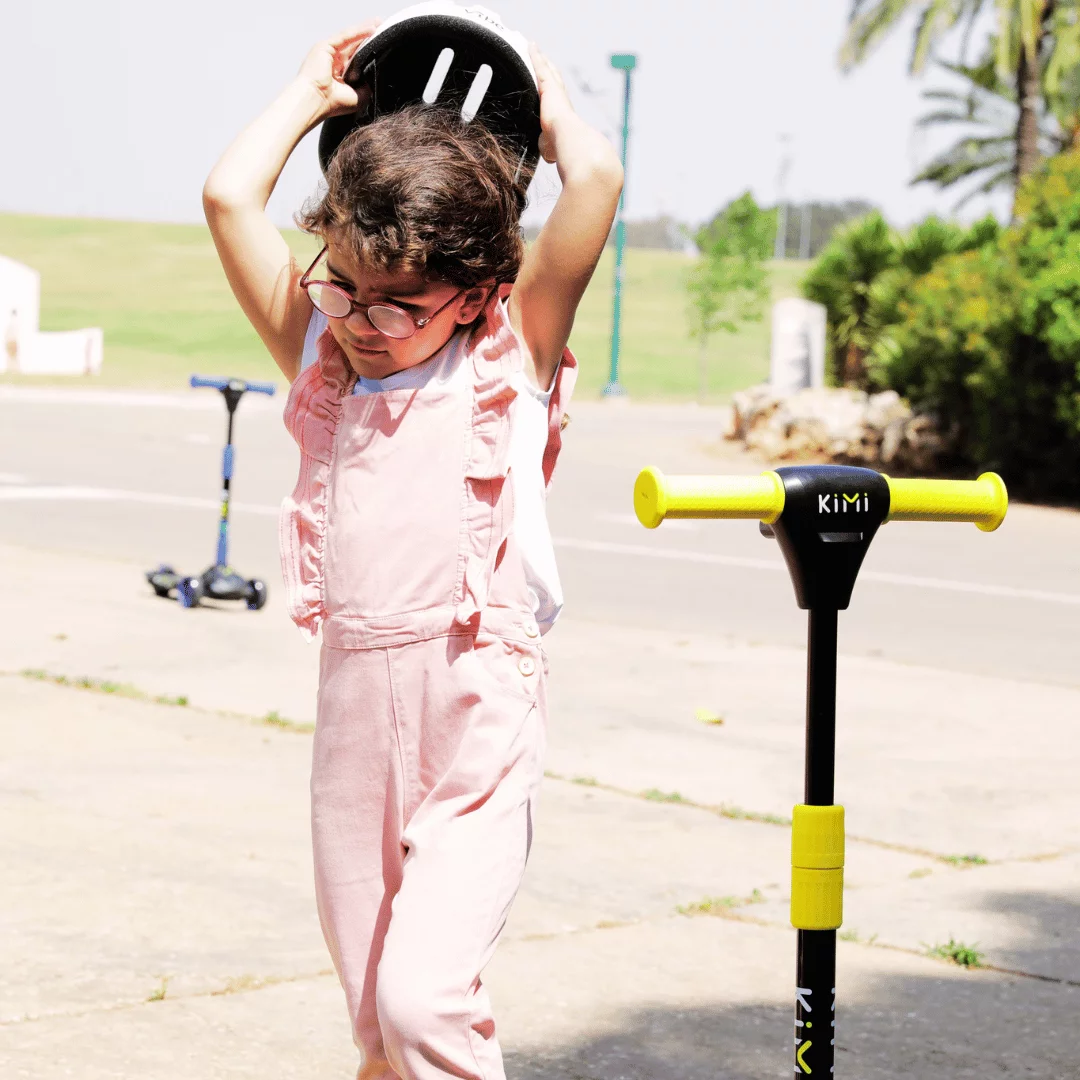 Kimi Kids 3-Wheel Electric Scooter, Ages 2-9, 5Mph, Lights, 10 Miles Range - Womvr