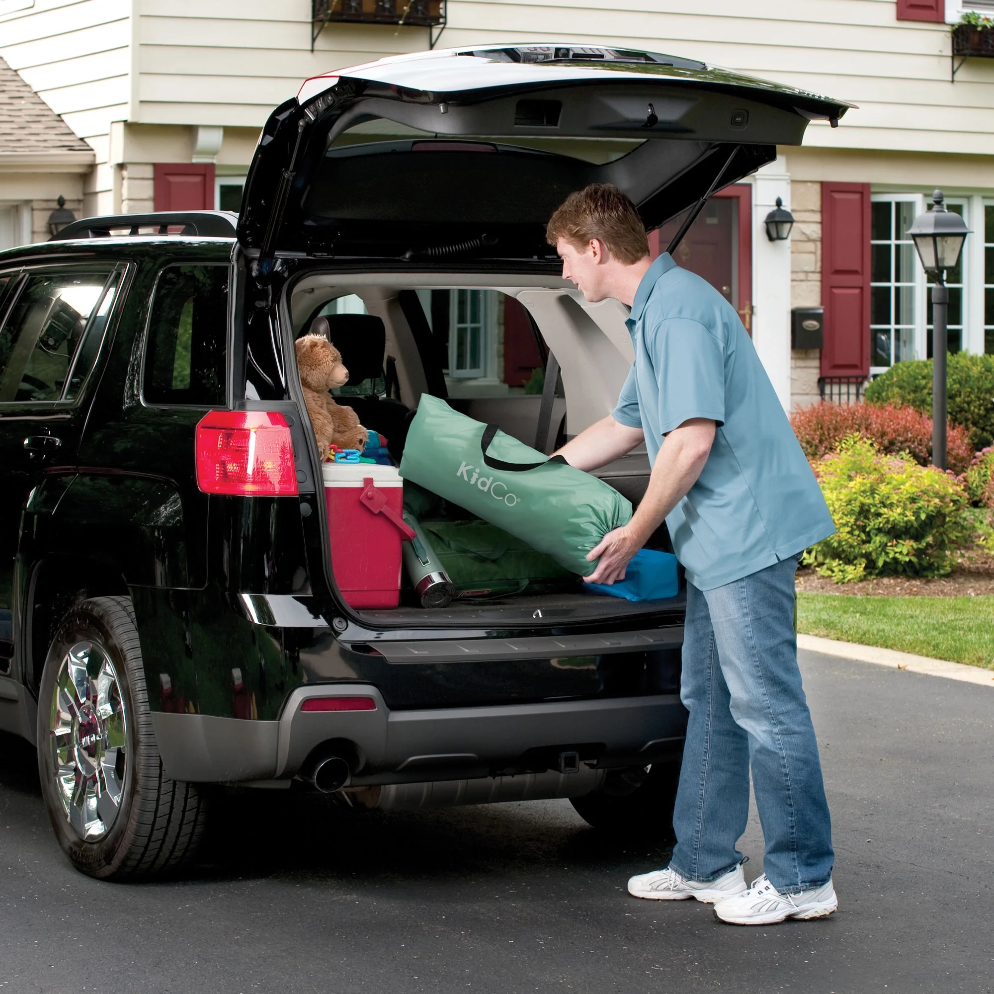 KidCo PeaPod Portable Kids Sleeping Travel Bed and Tent, Cranberry Red - Womvr