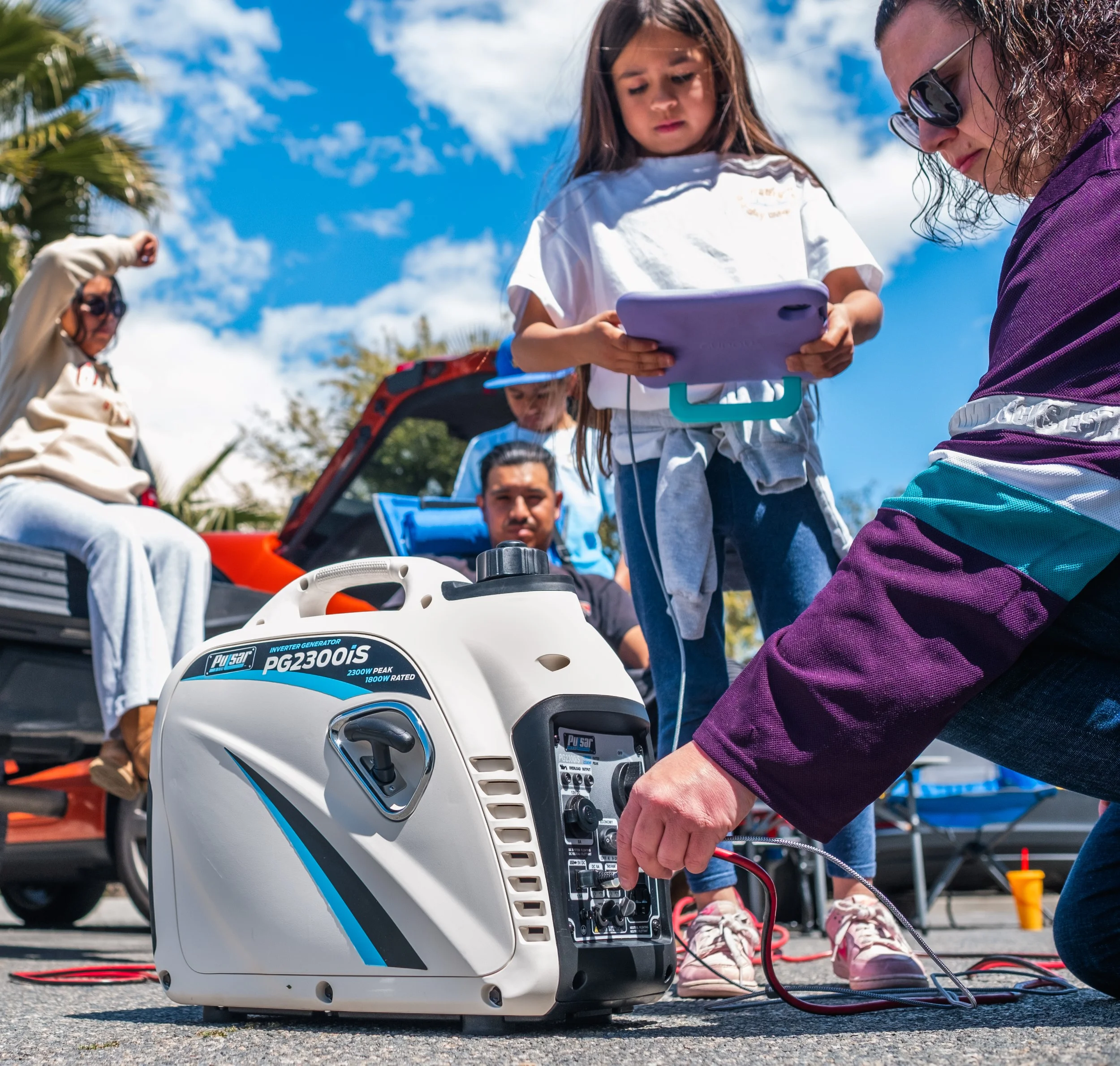 Pulsar 2300-Watt Super Quiet Gasoline Powered Inverter Generator with USB - Womvr