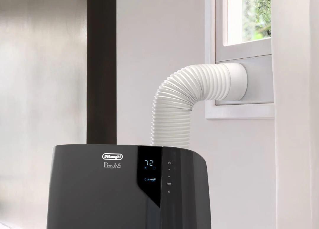 DeLonghi | PACEX370LN | Portable Air Conditioner: 12,000 BTU/h, black - Womvr