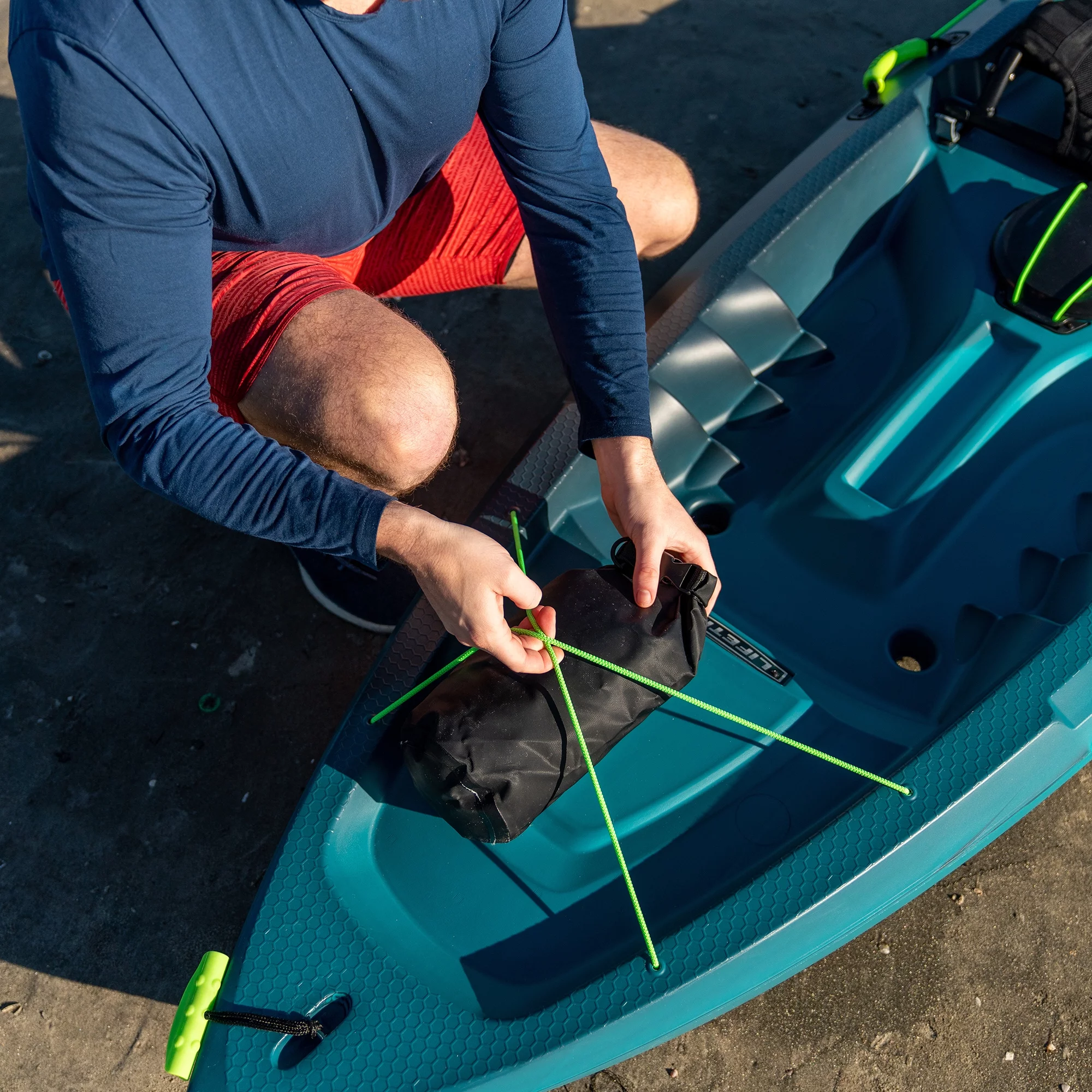 Lifetime Tahoma Pro 123 inch Sit-on-Top Kayak, Aurora Fusion (91191) - Womvr