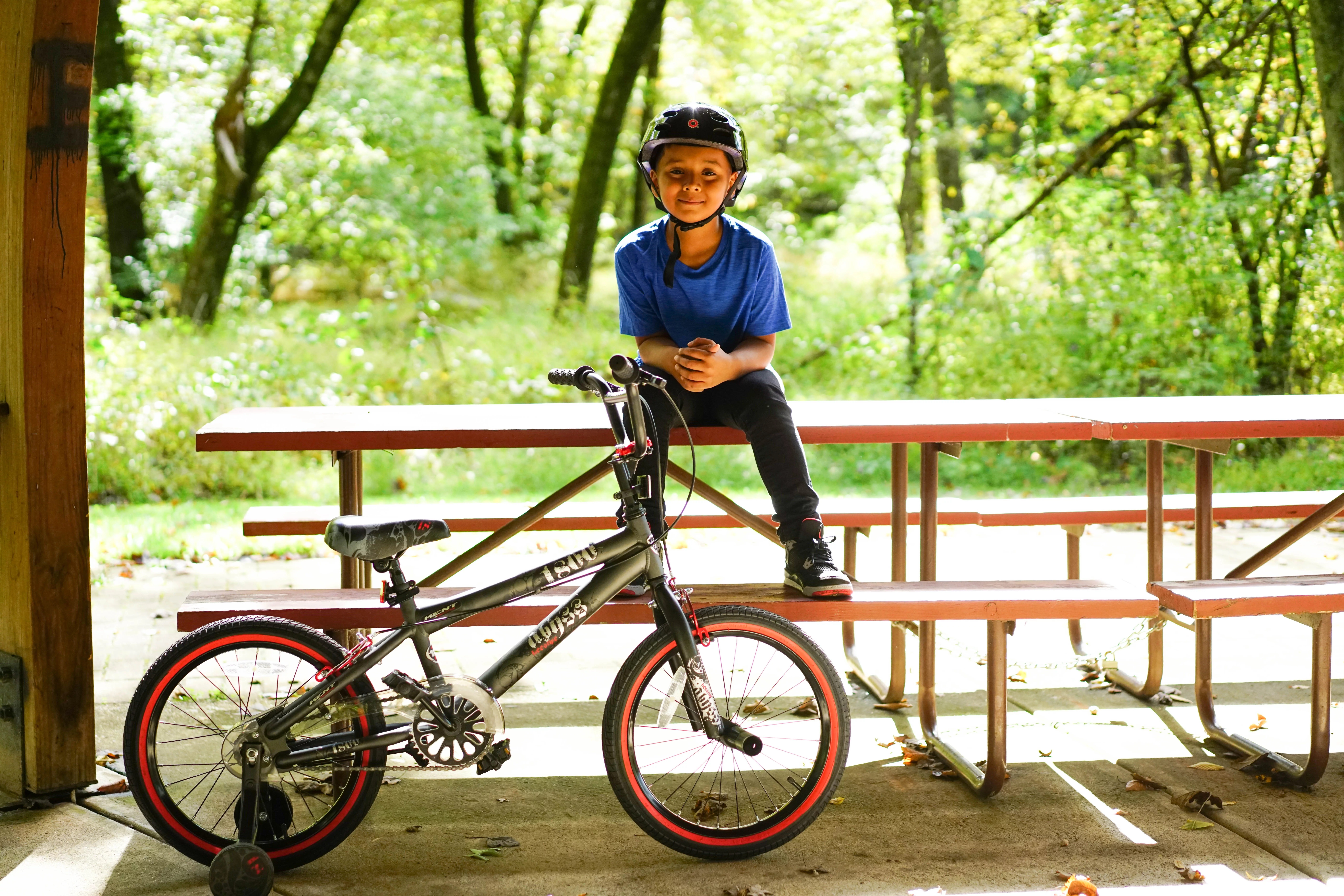 Kent 18 In. Abyss Boy's Freestyle BMX Bike, Charcoal Gray - Womvr