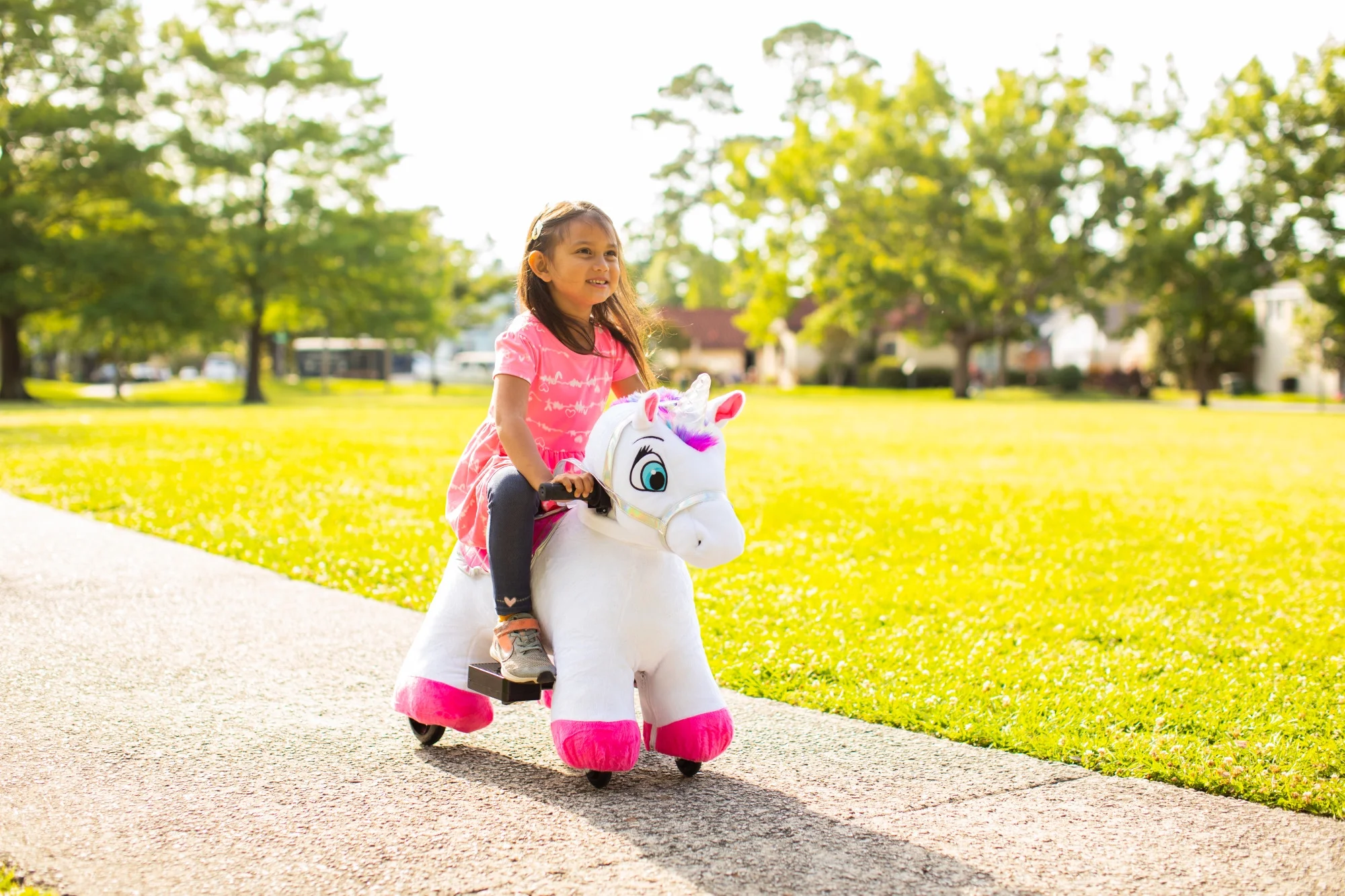 Dynacraft Stable Buddies 6-Volt Unisex Kids Ride-On for Age 1.5-3 Years - Womvr