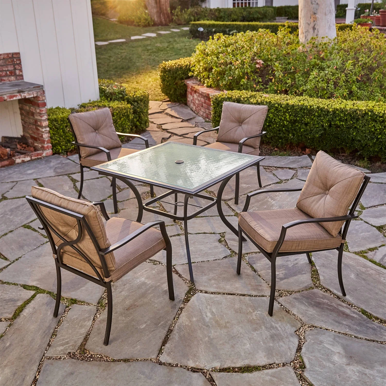 Hanover Palm Bay 5-Piece Outdoor Dining Set - Womvr