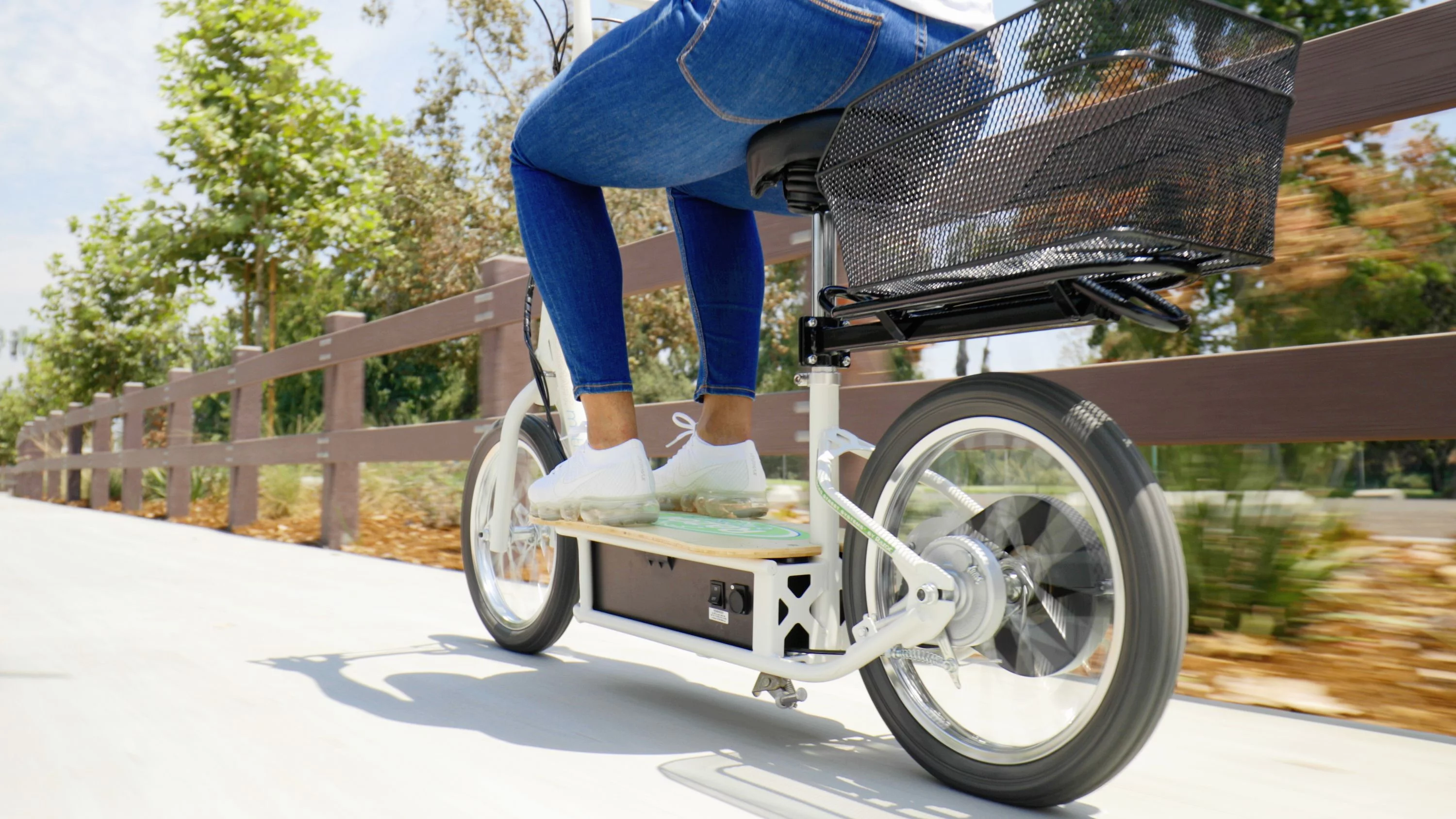 Razor EcoSmart Metro 36V 500W Seated Electric Scooter, for Teens and Adults 16+ up to 220 lbs - Womvr