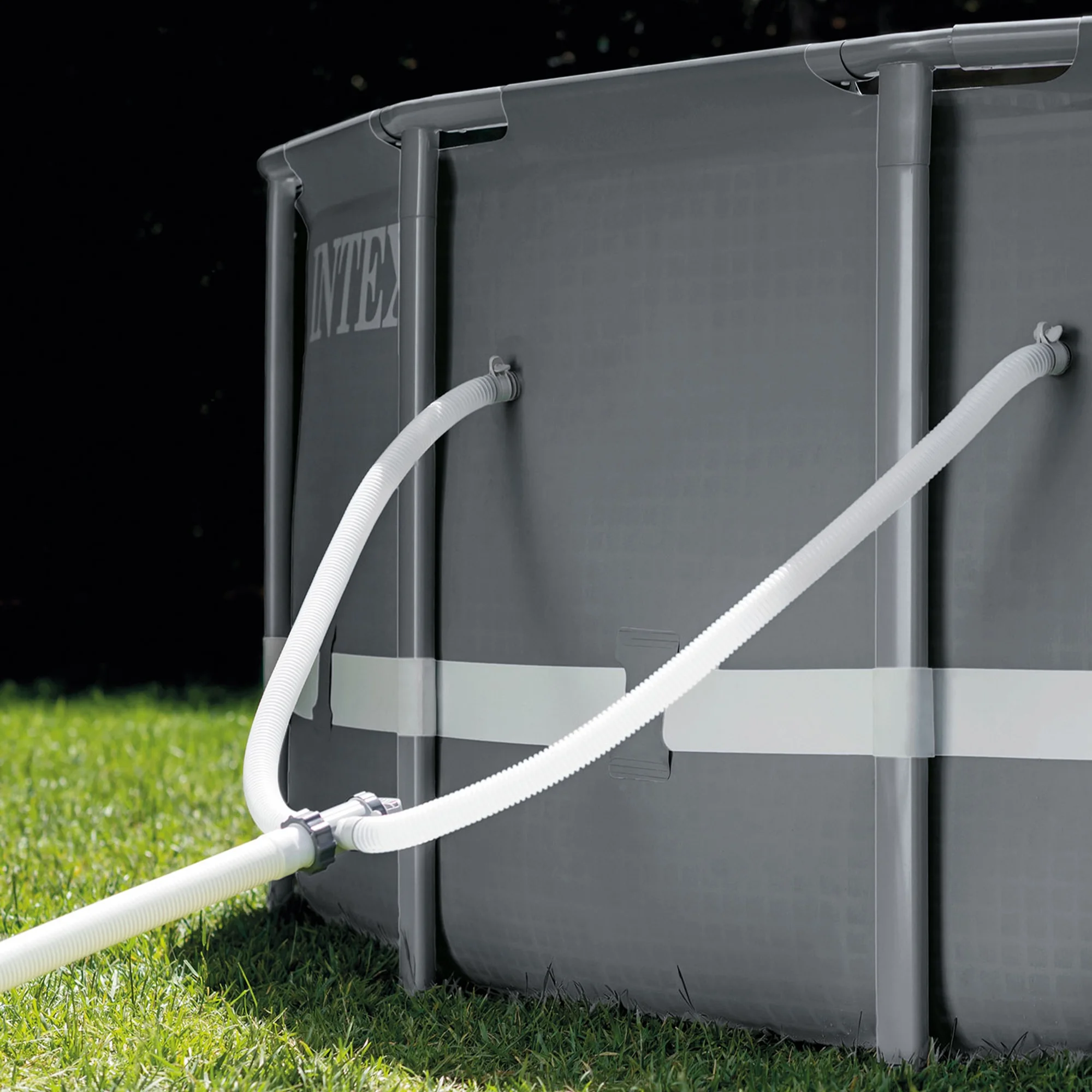 Intex Ultra XTR 18' x 52