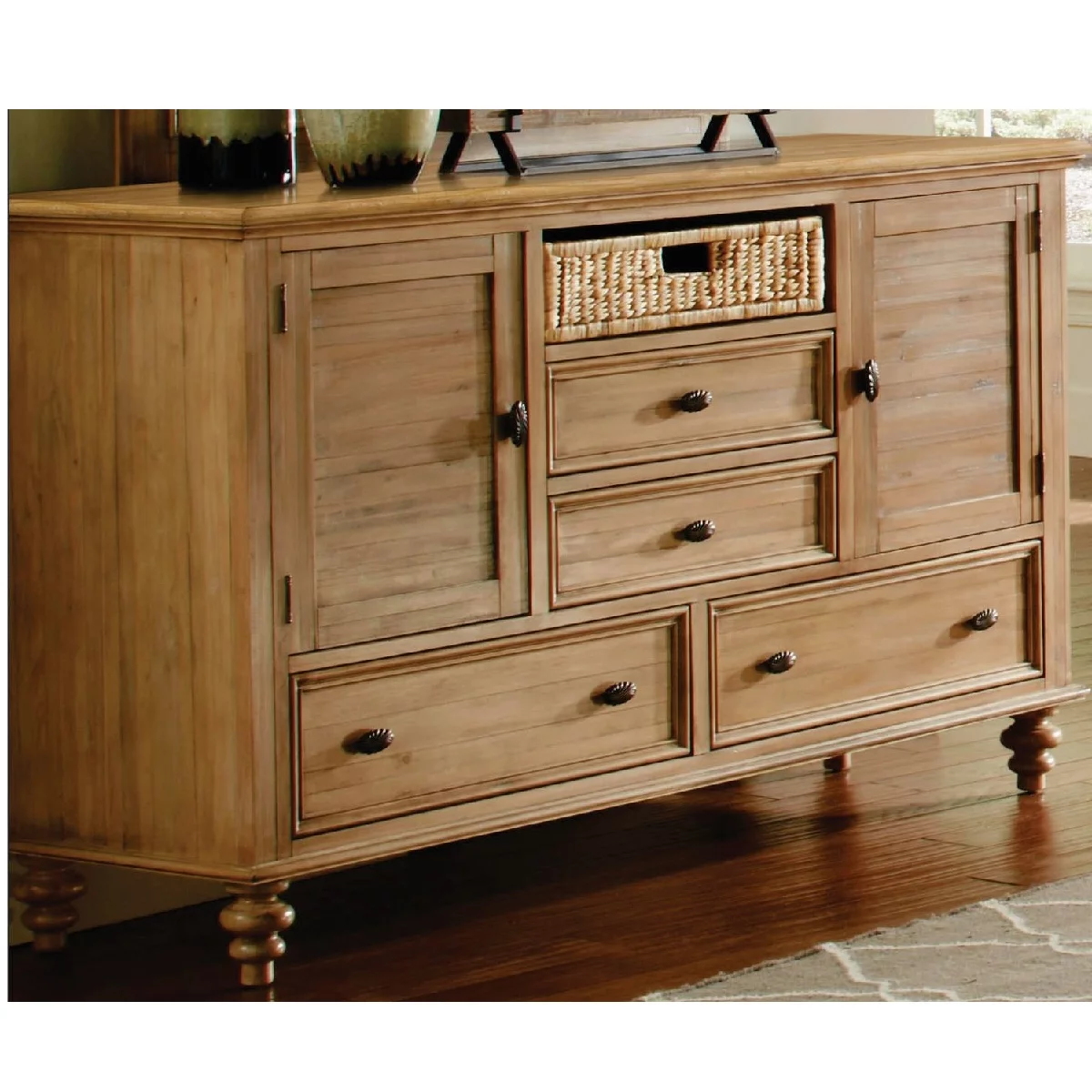 The Hamptons Collection 64.25 Vintage Brown Casual 6-Drawer Wood Dresser - Womvr
