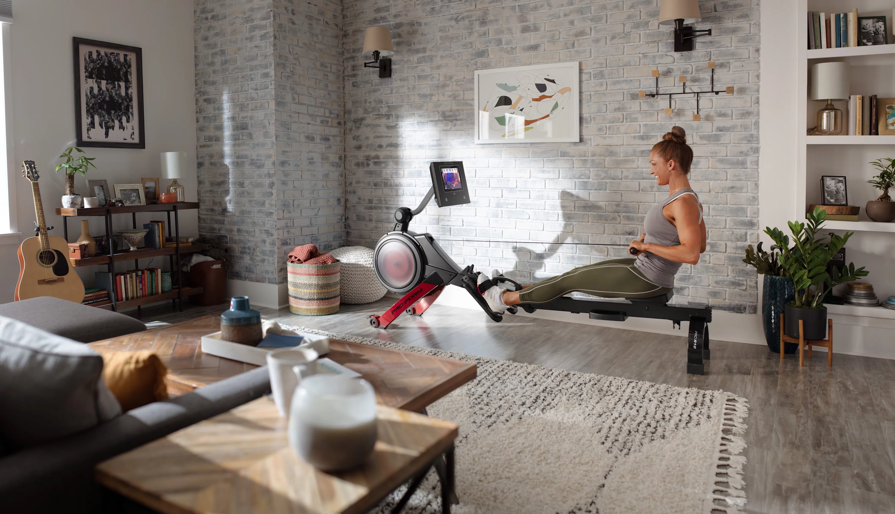 ProForm Pro R10; Rower with 10” Touchscreen and SpaceSaver Design - Womvr