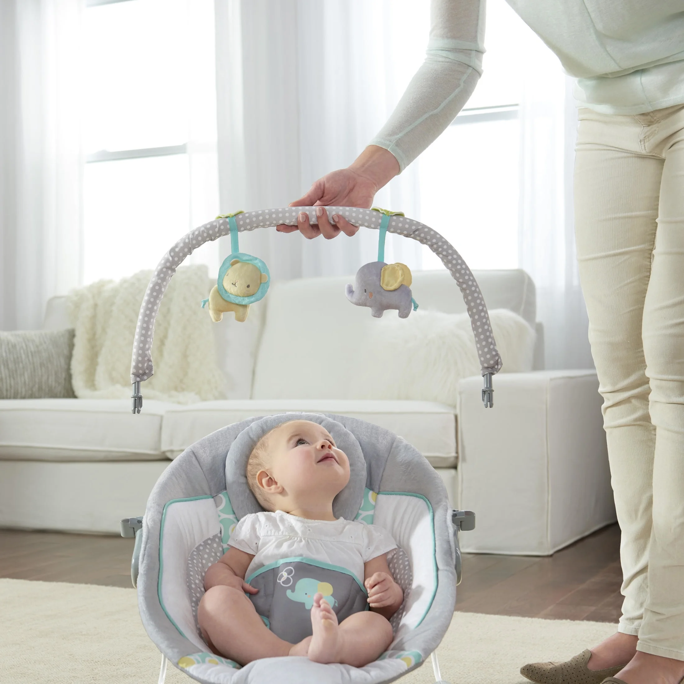 Ingenuity Soothing Baby Bouncer with Vibrating Infant Seat & Music - Morrison (Unisex) - Womvr