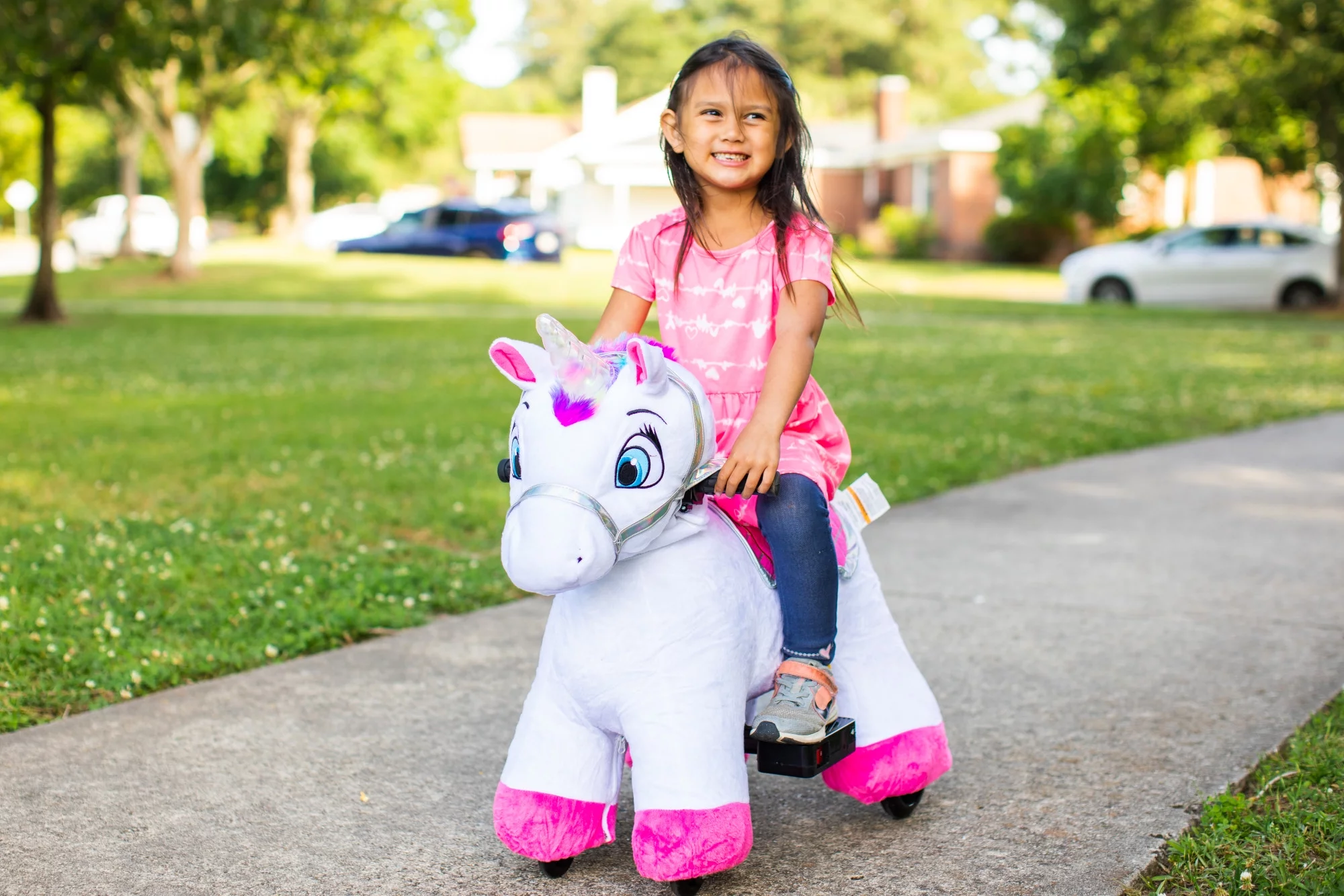 Dynacraft Stable Buddies 6-Volt Unisex Kids Ride-On for Age 1.5-3 Years - Womvr