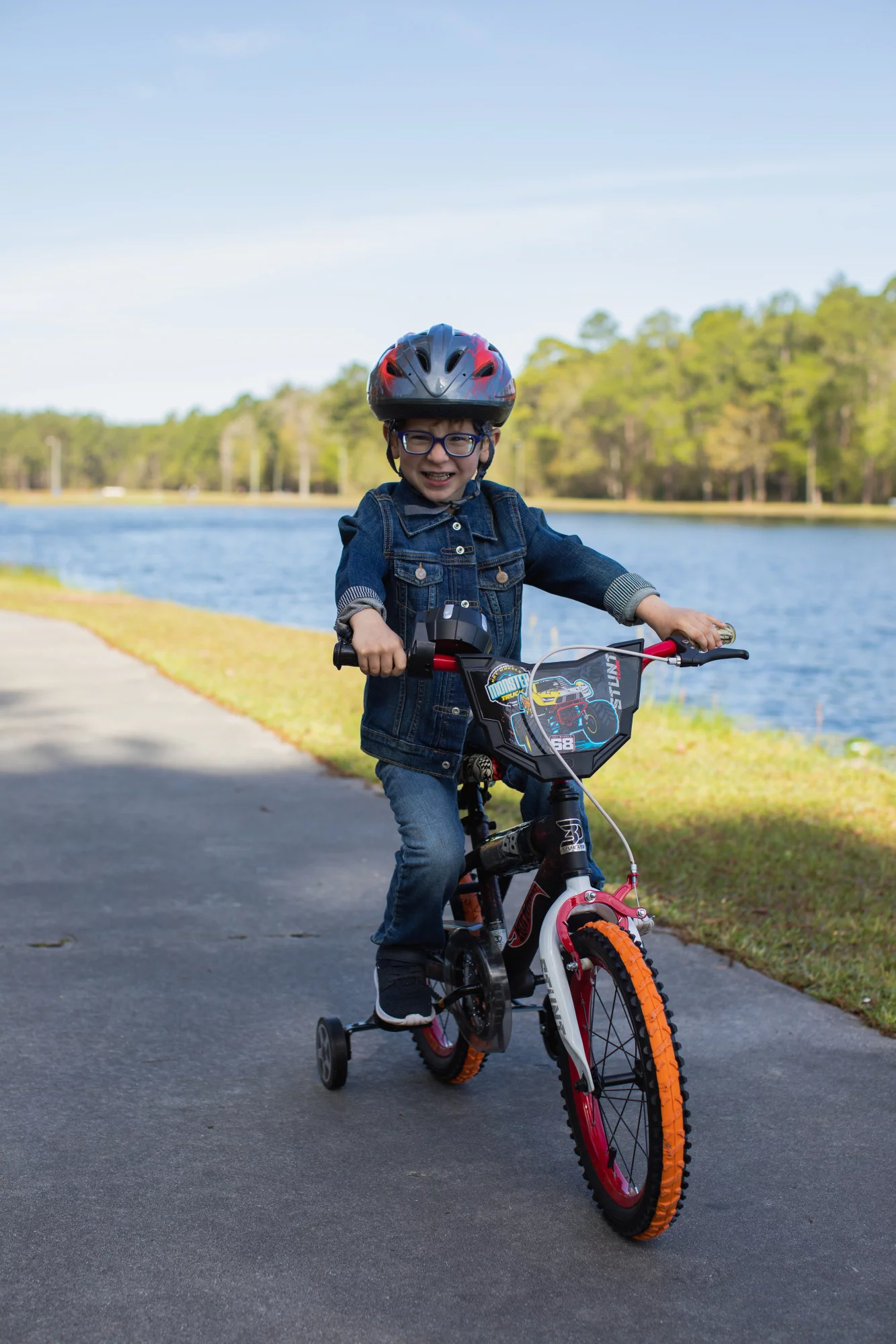 Dynacraft Hot Wheels 16-Inch BMX Bike For Age 5-7 Years - Womvr