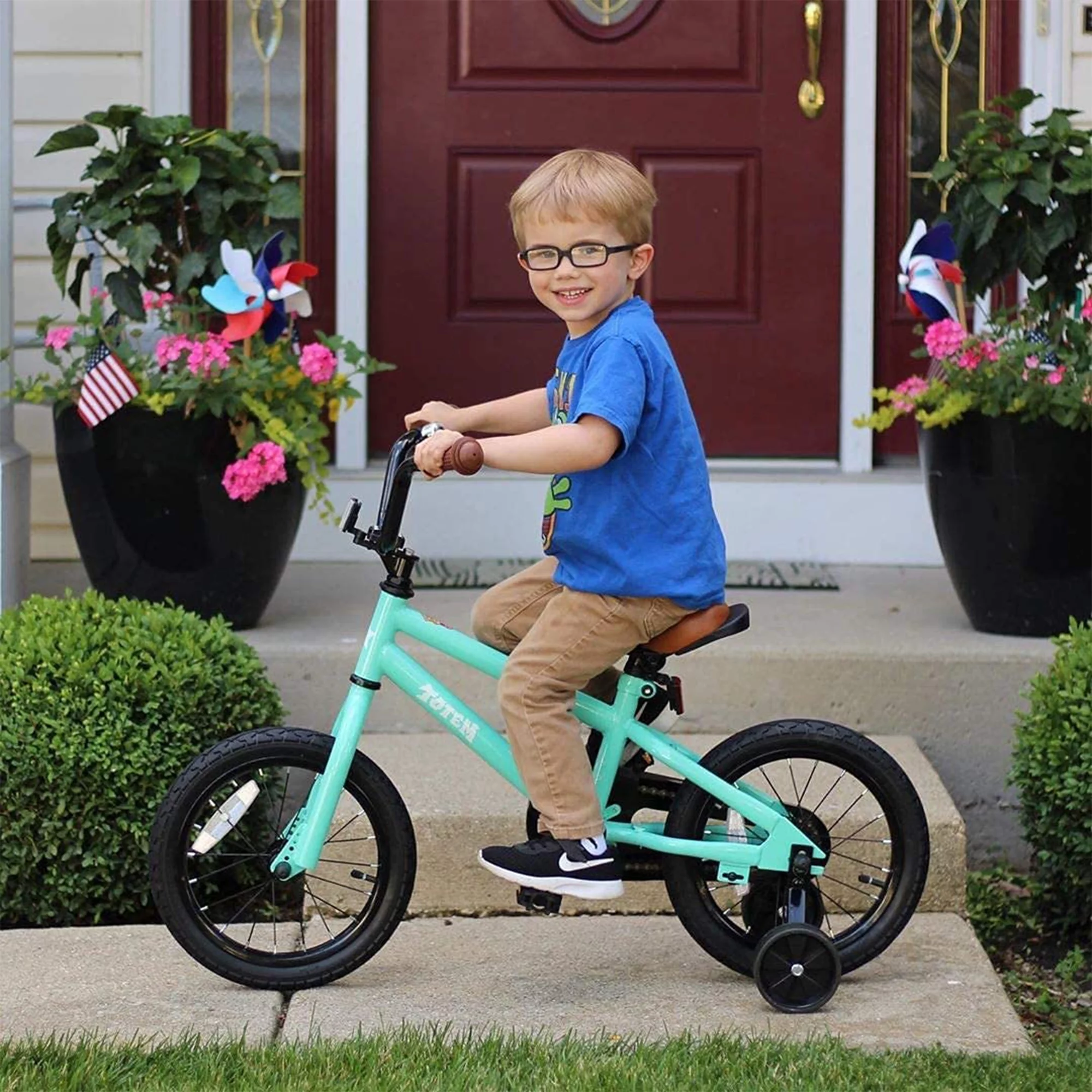 JOYSTAR Totem Series 16in Bike w/ Training Wheels & Kickstand, Mint Green - Womvr