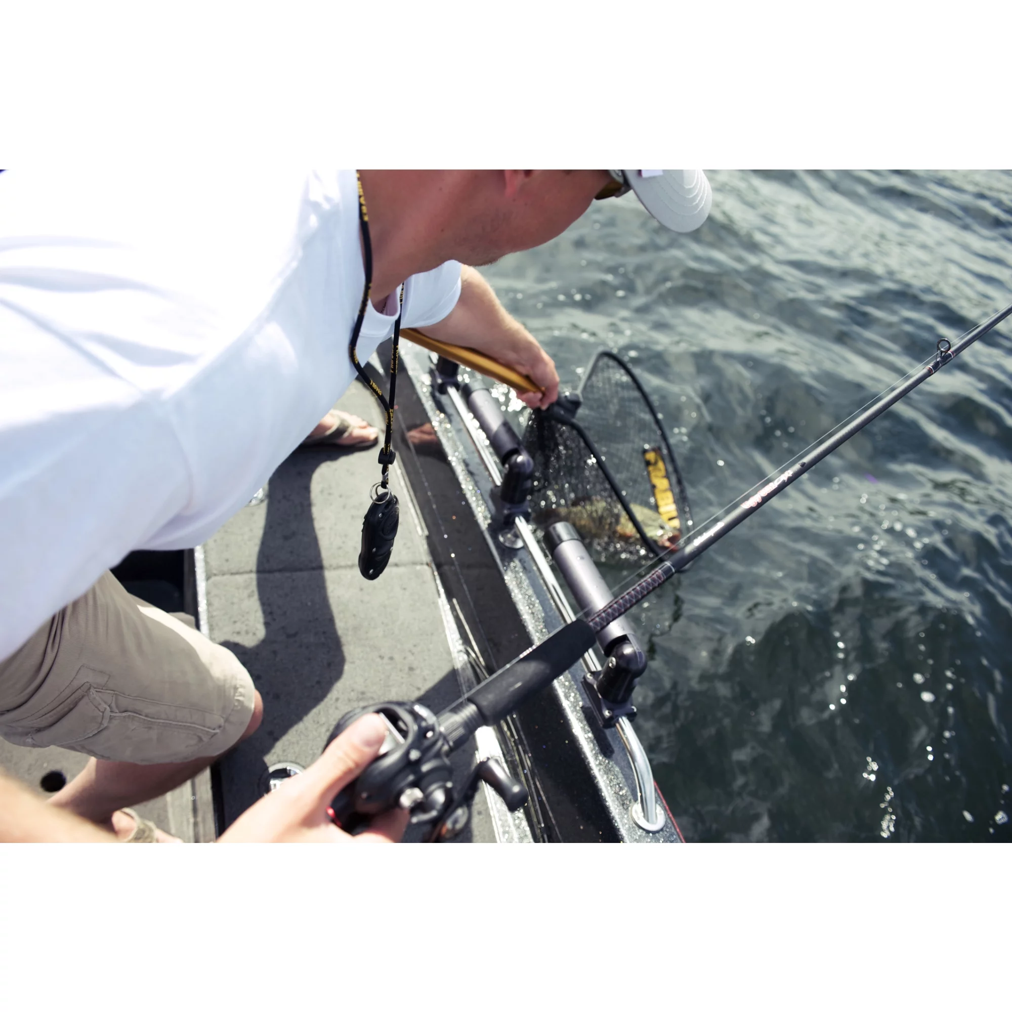 Ugly Stik 7' GX2 Spinning Rod, One Piece Spinning Rod - Womvr