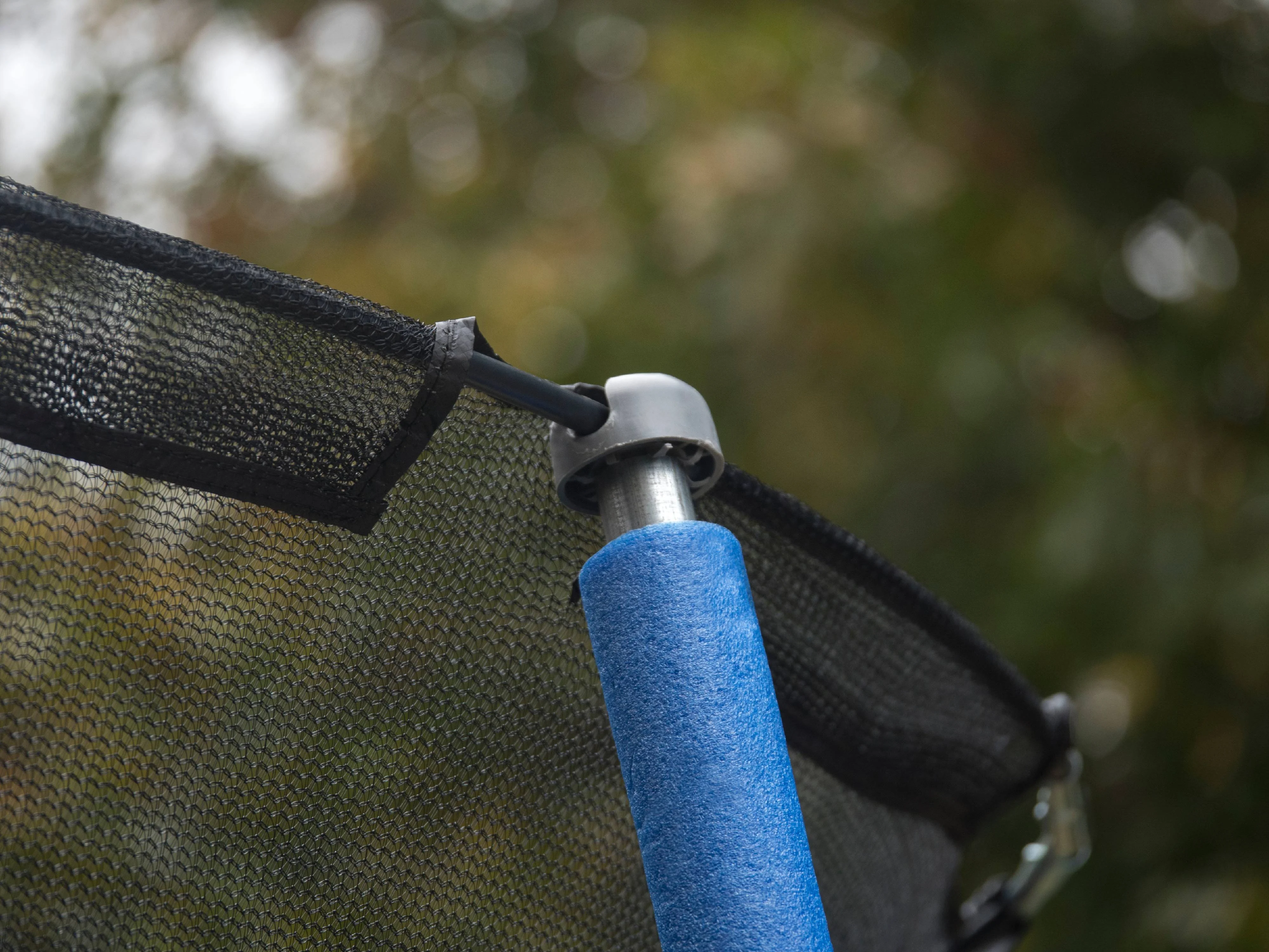 JumpKing Oval 8' x 11.5' Trampoline, with Enclosure, Blue/Green - Womvr